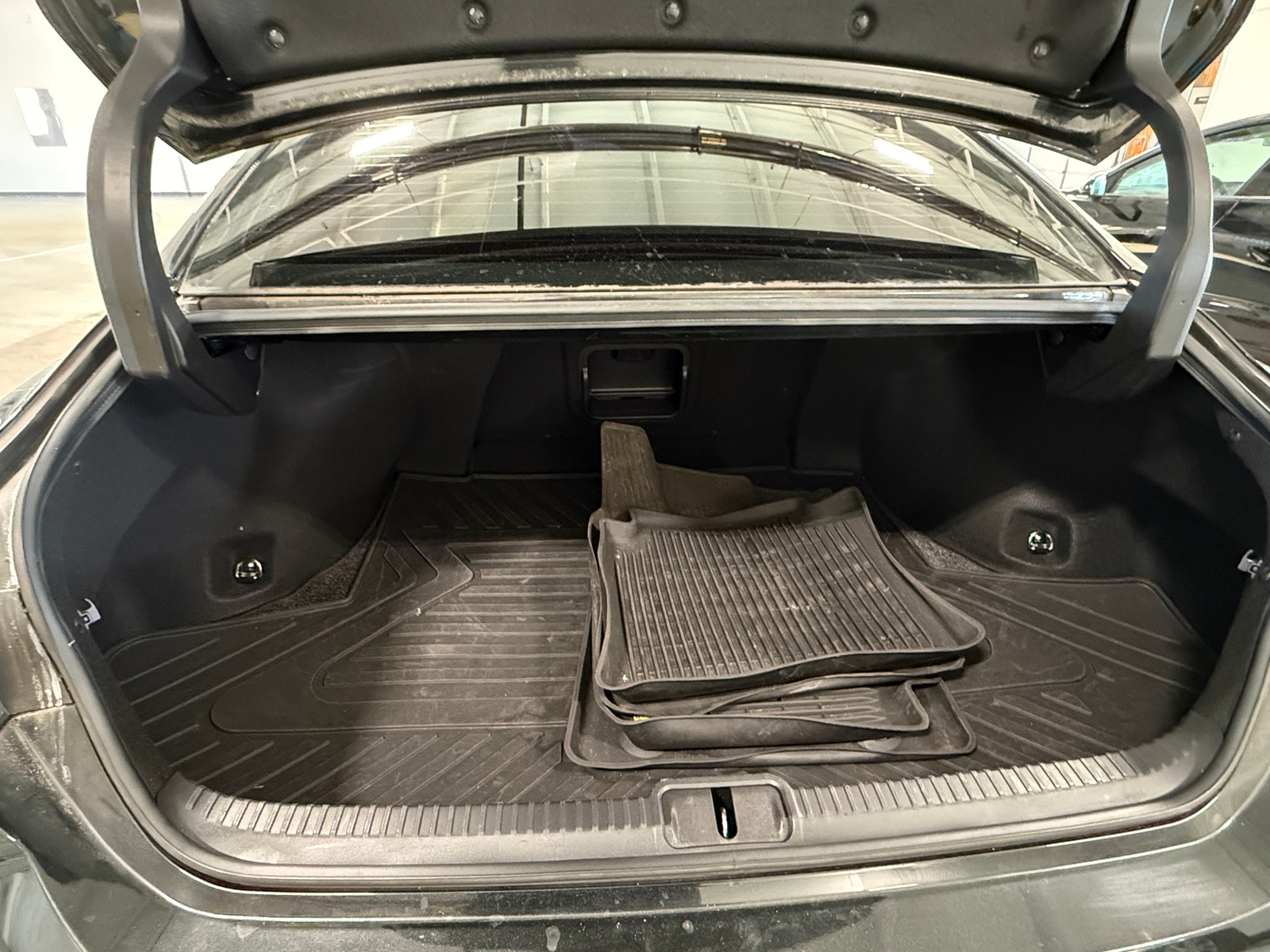 Thumbnail: 2022 Lexus ES - 6