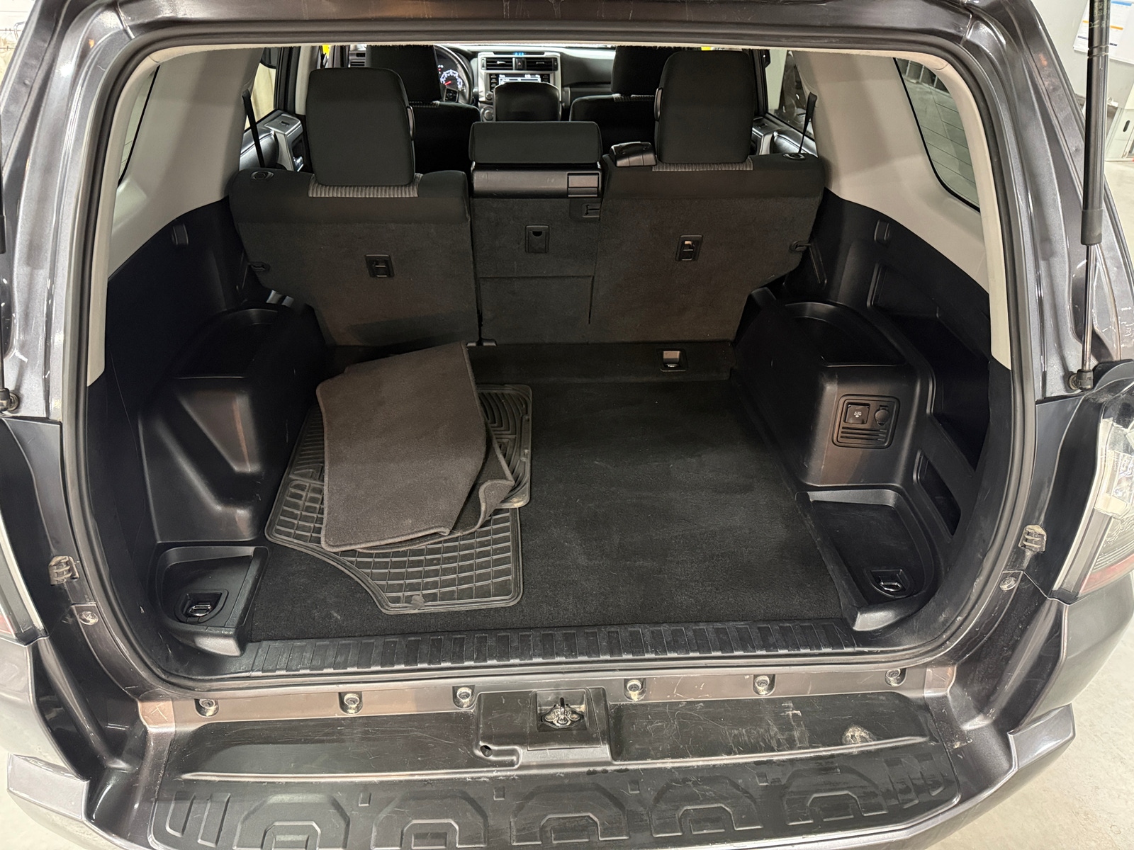 Thumbnail: 2022 Toyota 4Runner - 7