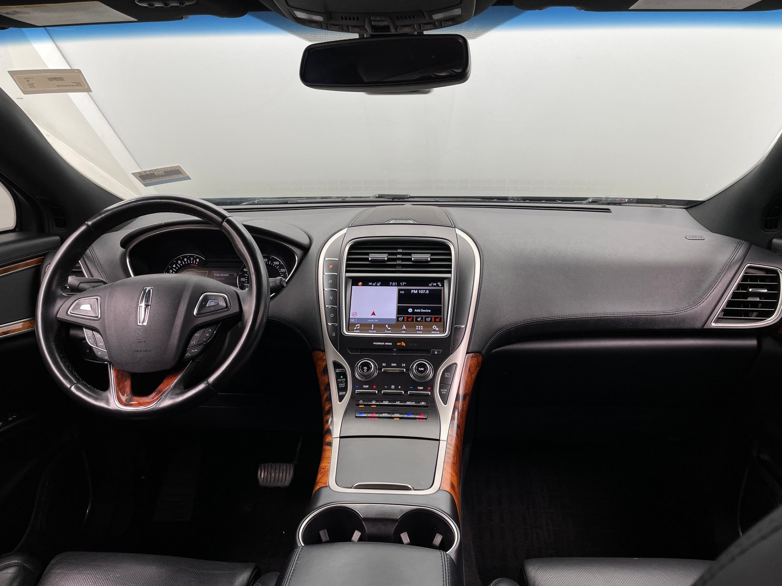 Thumbnail: 2018 Lincoln MKX - 2