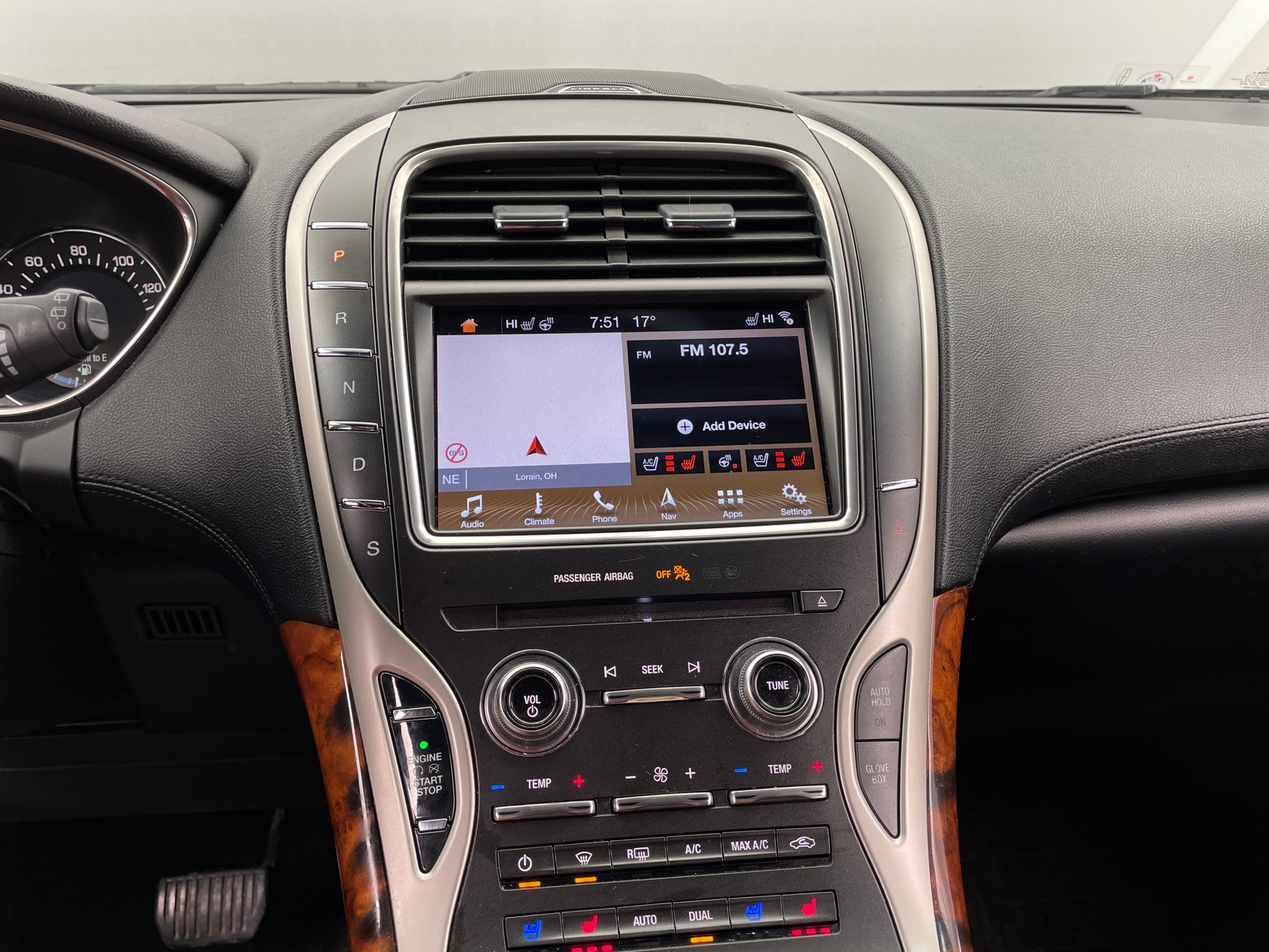 Thumbnail: 2018 Lincoln MKX - 3