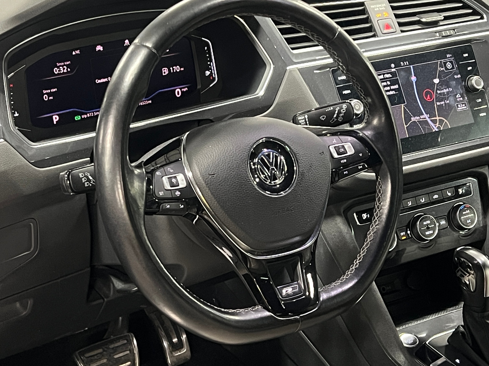 Thumbnail: 2020 Volkswagen Tiguan - 4