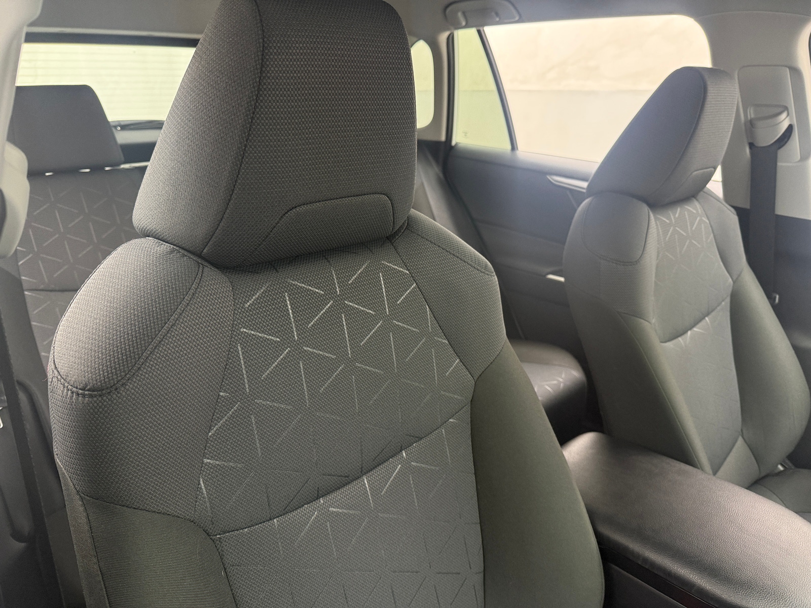 Thumbnail: 2025 Toyota RAV4 - 2