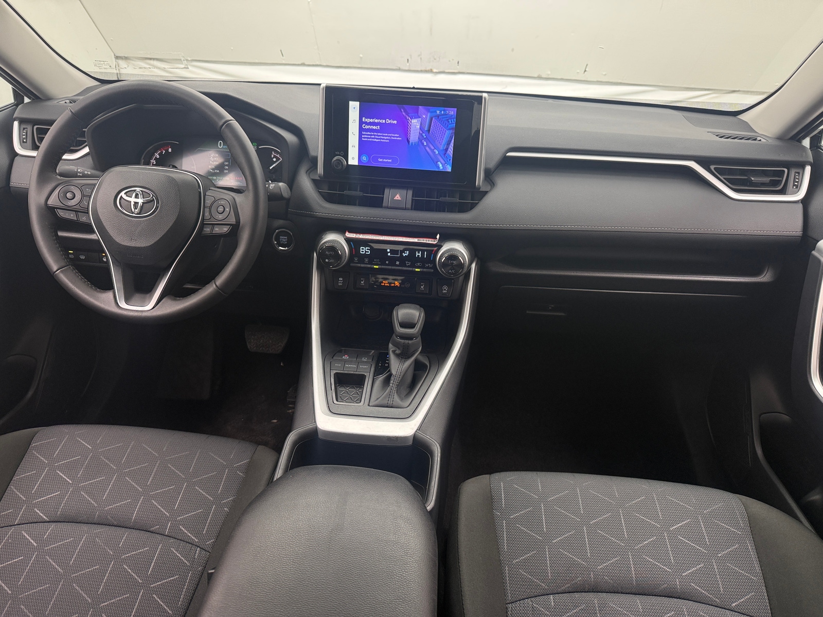 Thumbnail: 2025 Toyota RAV4 - 3