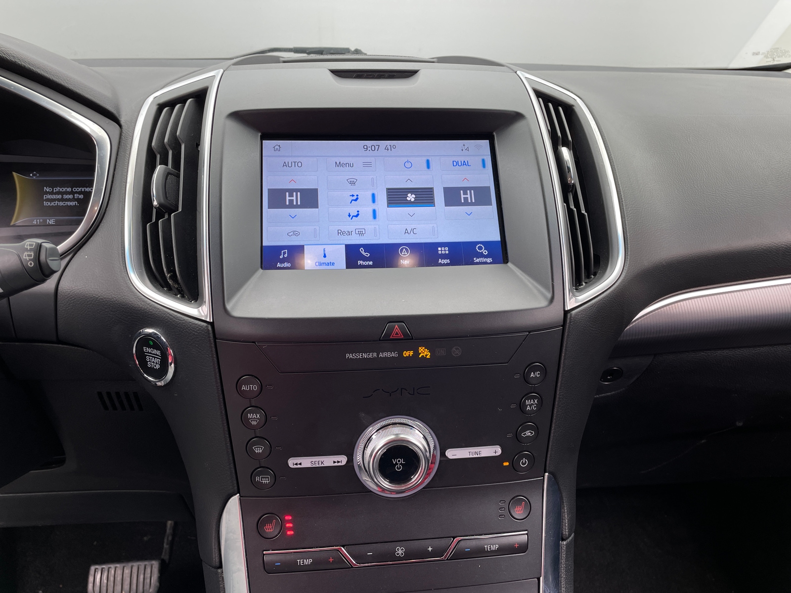 Thumbnail: 2020 Ford Edge - 3