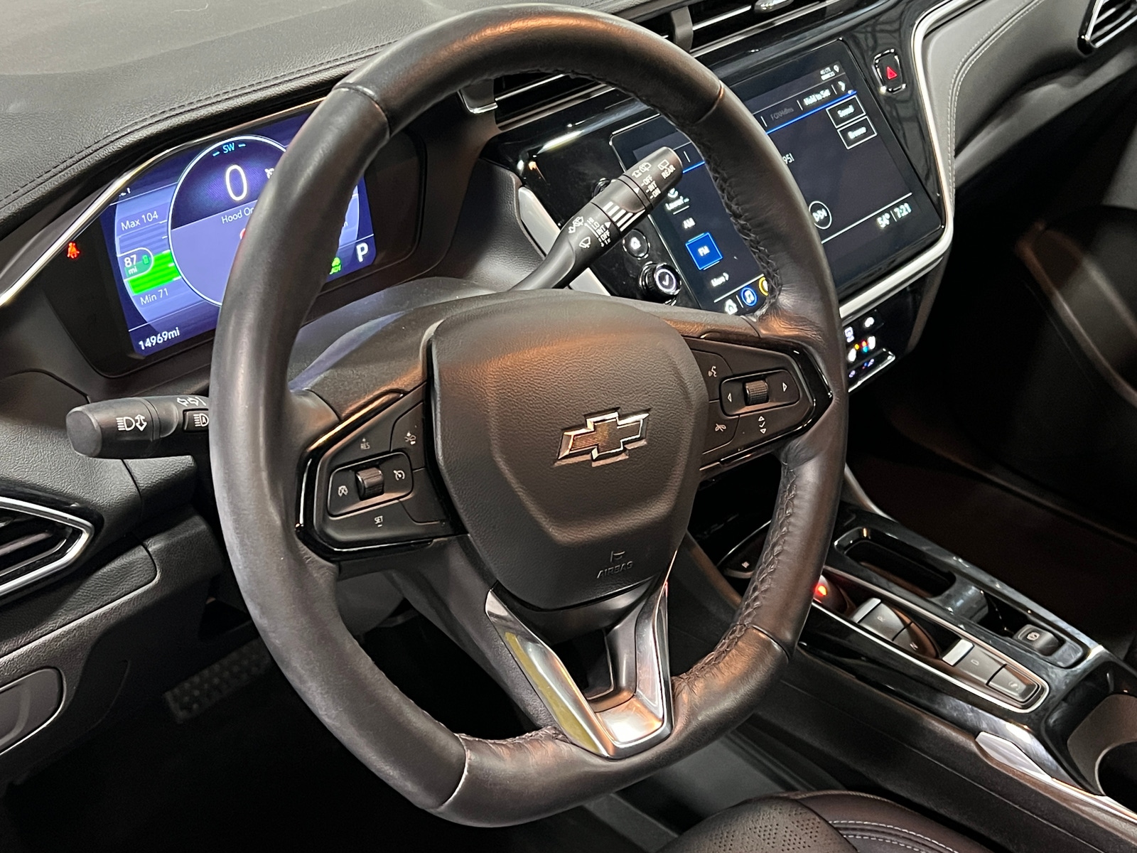 Thumbnail: 2023 Chevrolet Bolt EUV - 4