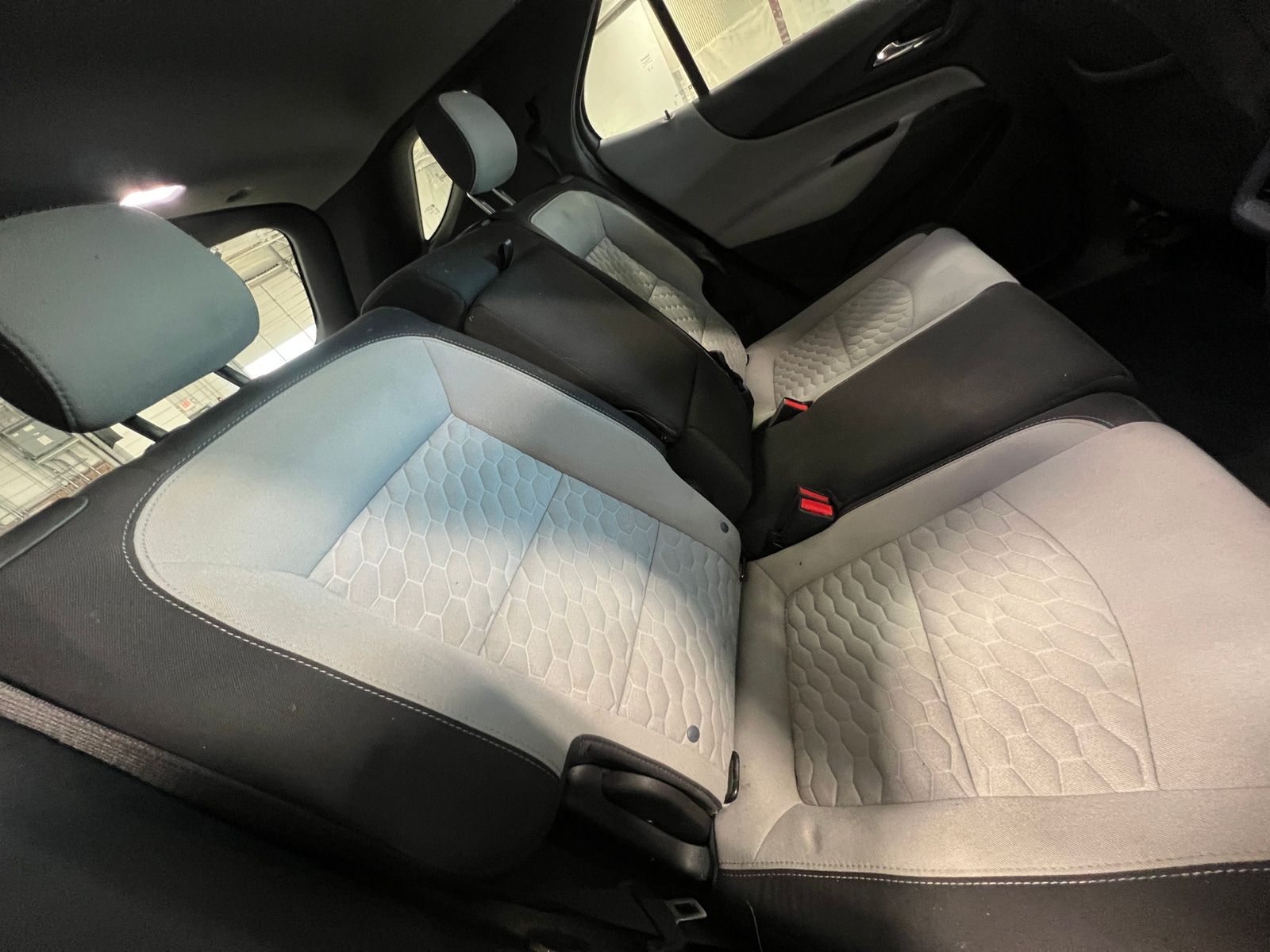 Thumbnail: 2020 Chevrolet Equinox - 6