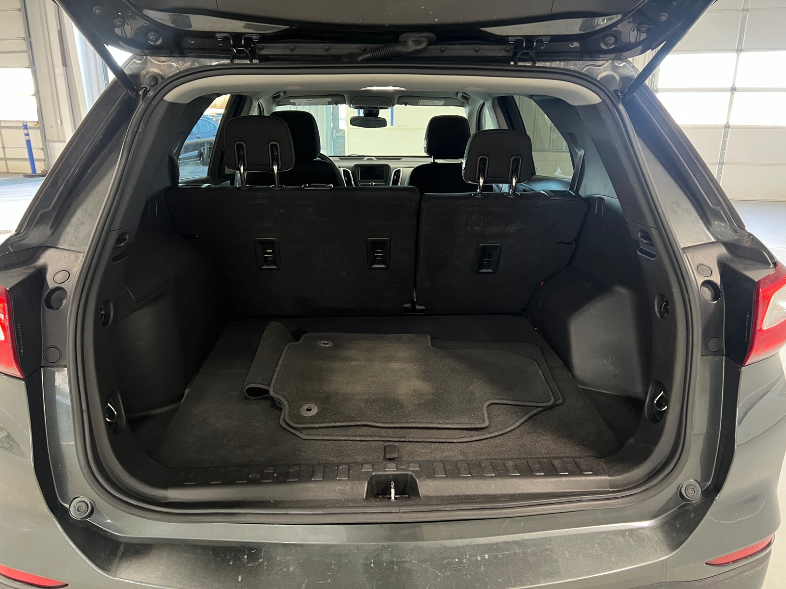 Thumbnail: 2020 Chevrolet Equinox - 7