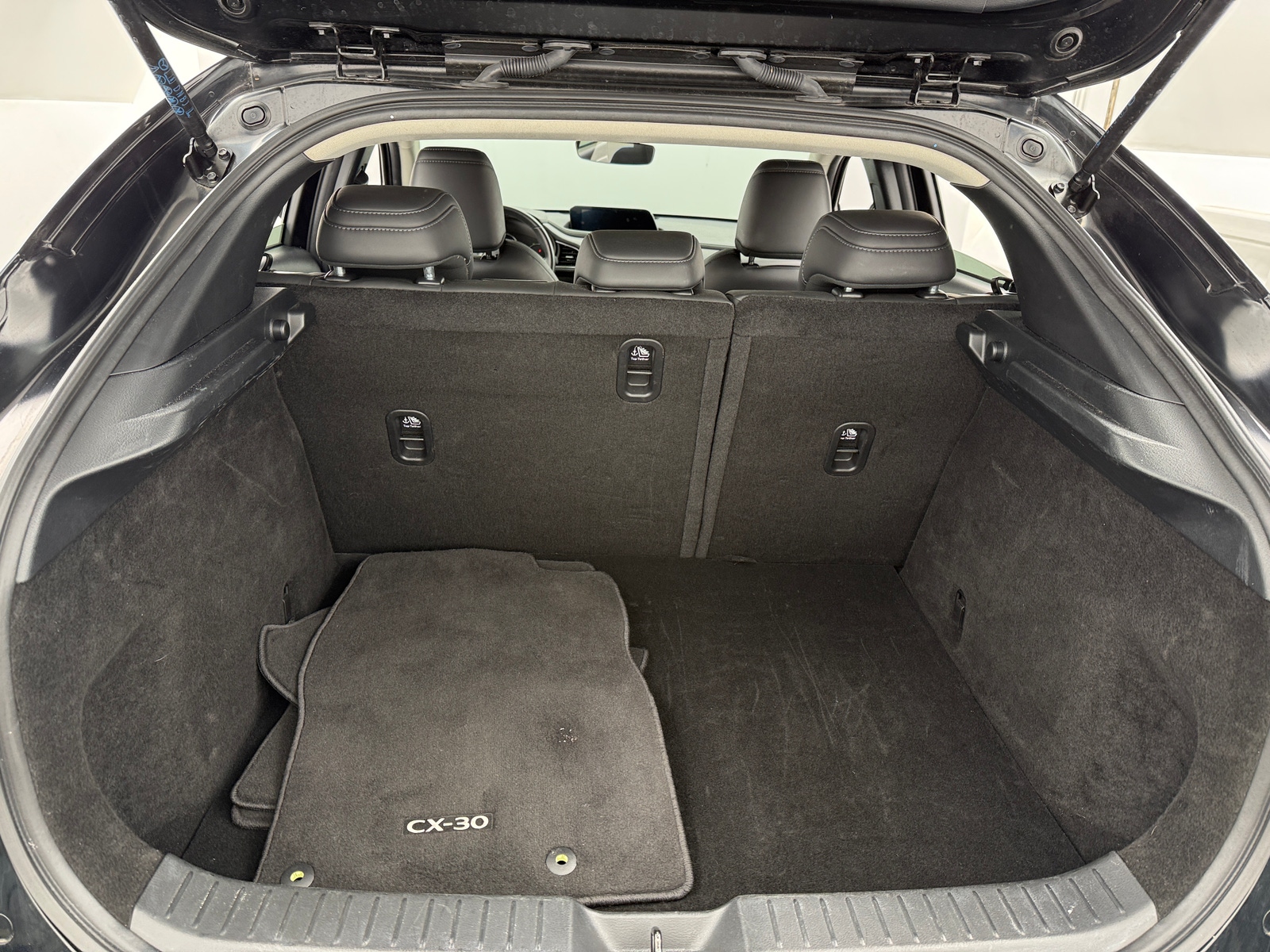 Thumbnail: 2025 Mazda CX-30 - 6