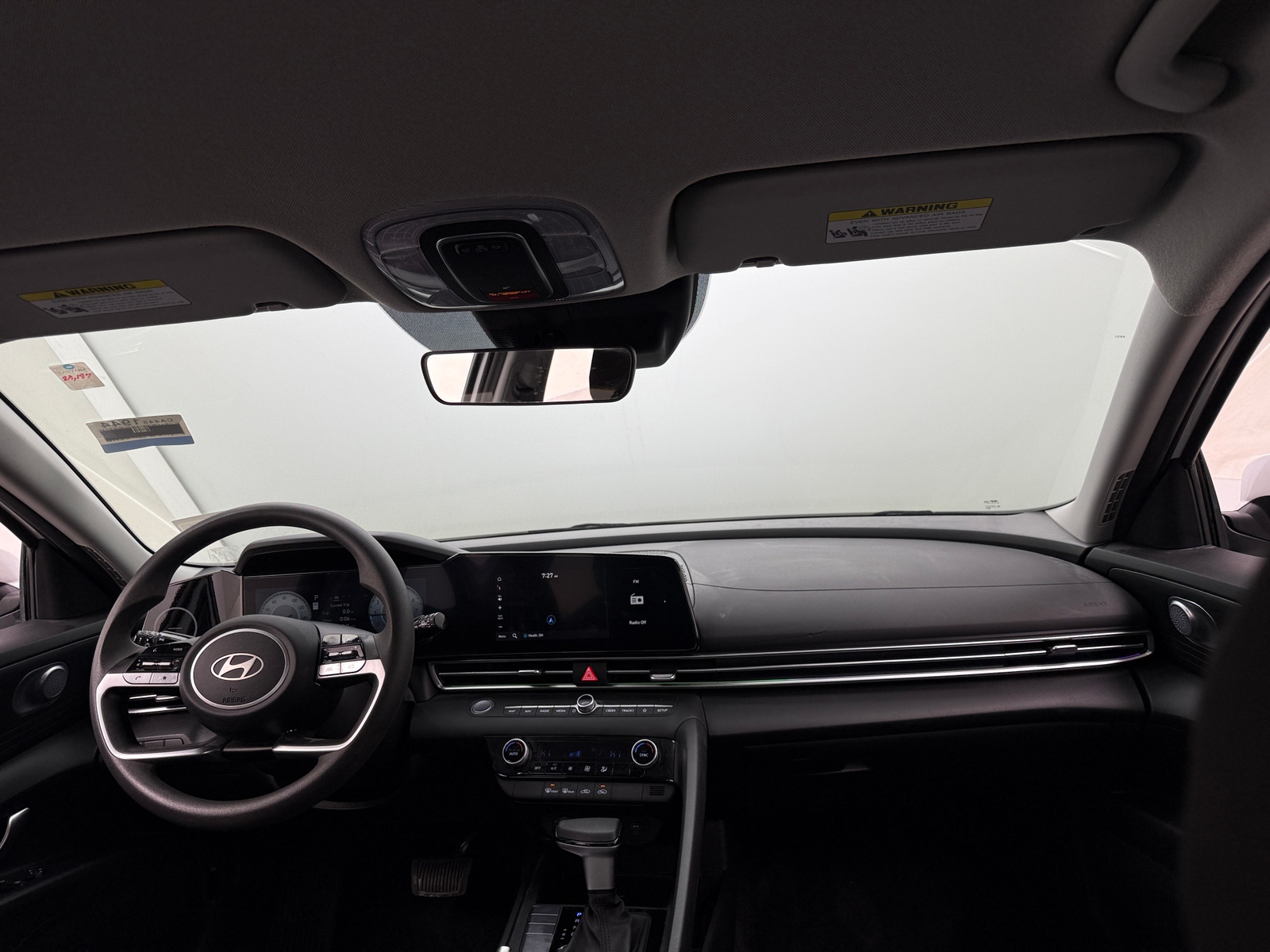 Thumbnail: 2024 Hyundai Elantra - 3