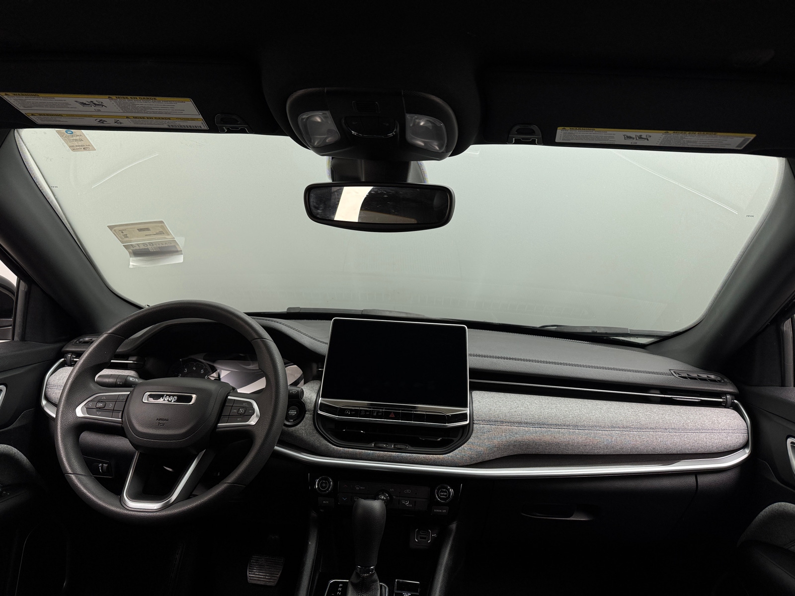 Thumbnail: 2023 Jeep Compass - 3