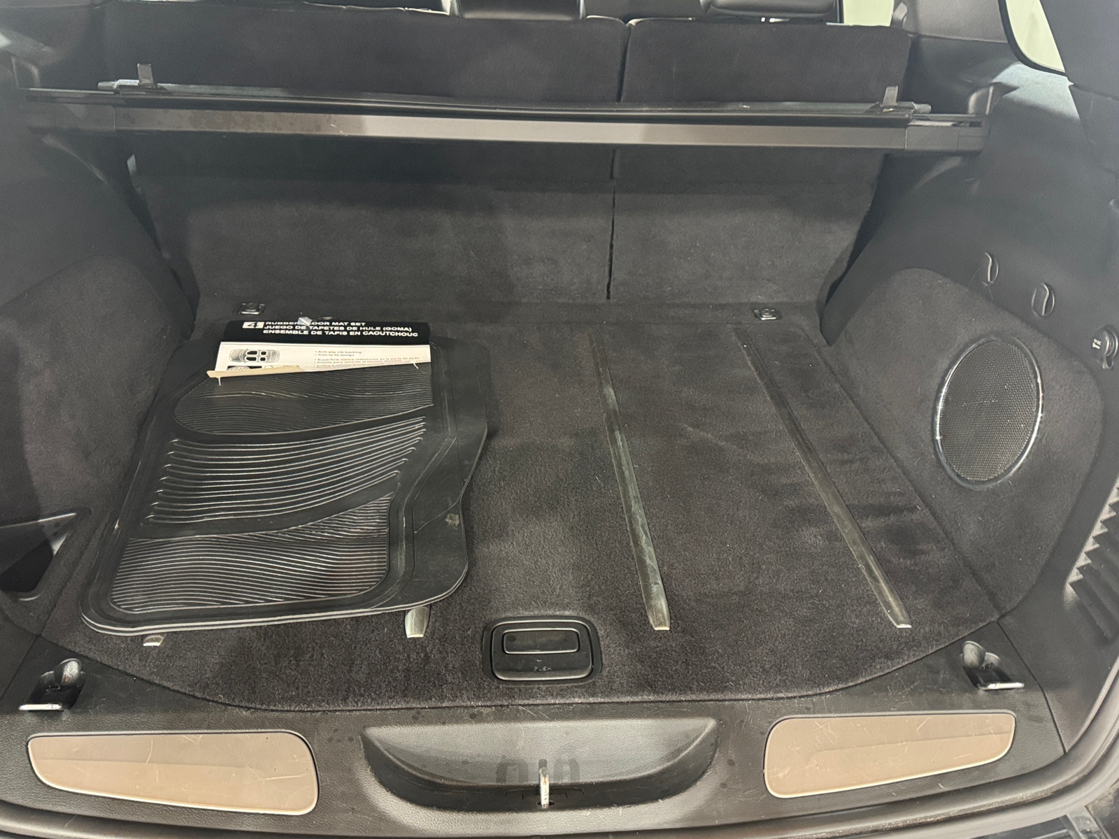 Thumbnail: 2017 Jeep Grand Cherokee - 6