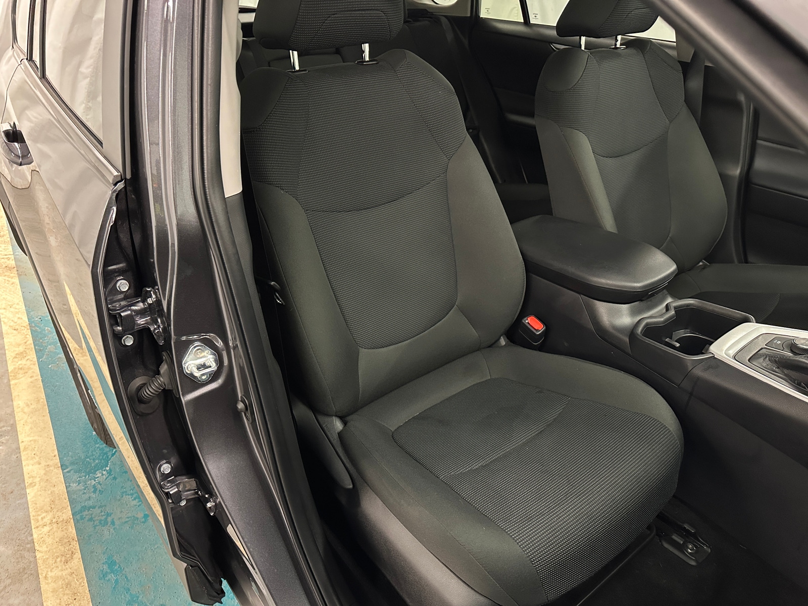 Thumbnail: 2025 Toyota RAV4 - 2