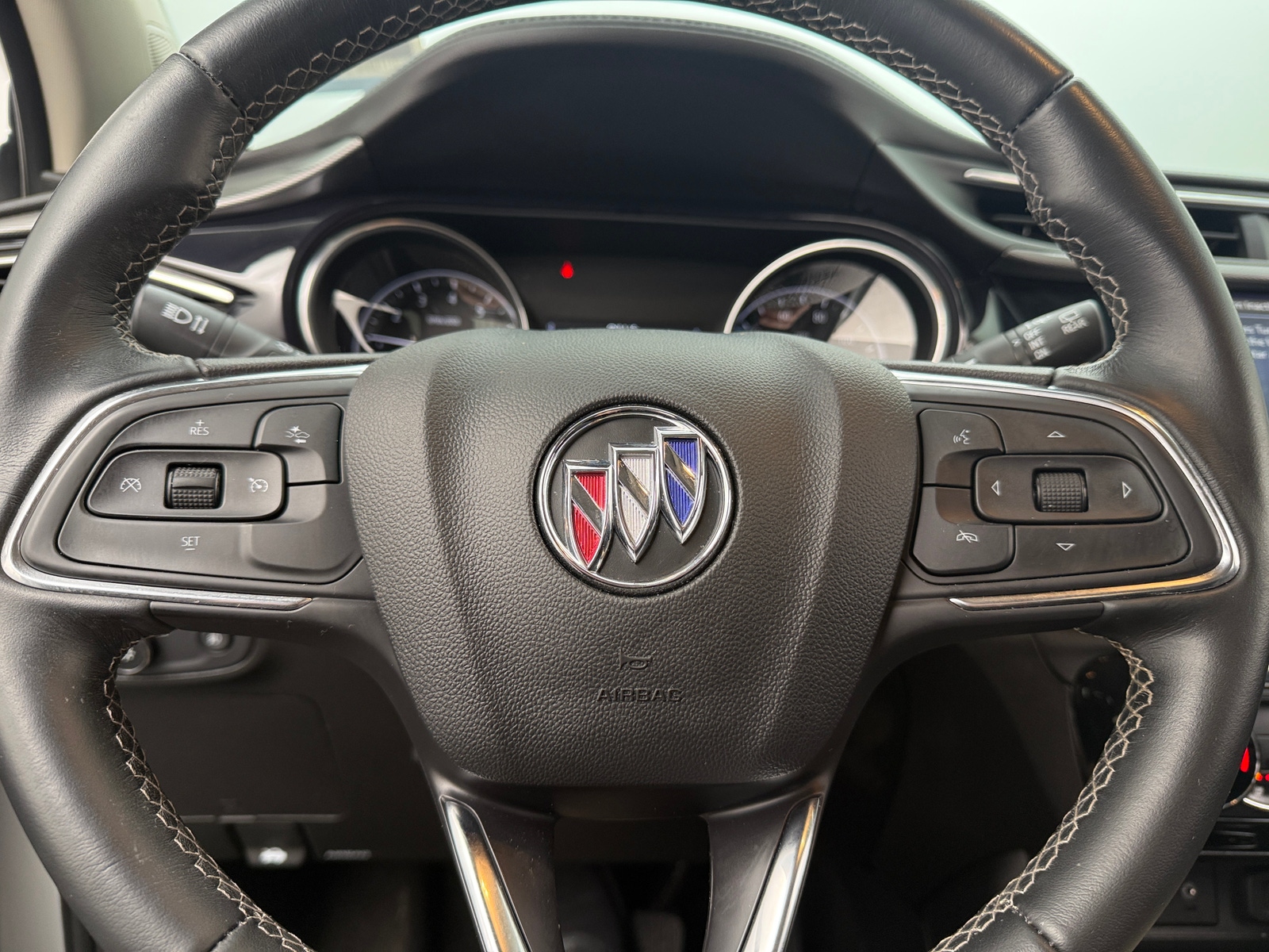 Thumbnail: 2022 Buick Encore GX - 4