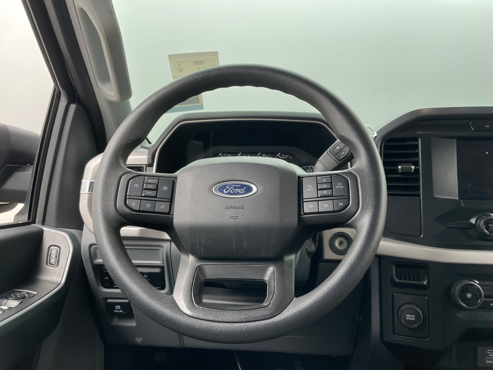 Thumbnail: 2023 Ford Econoline - 5