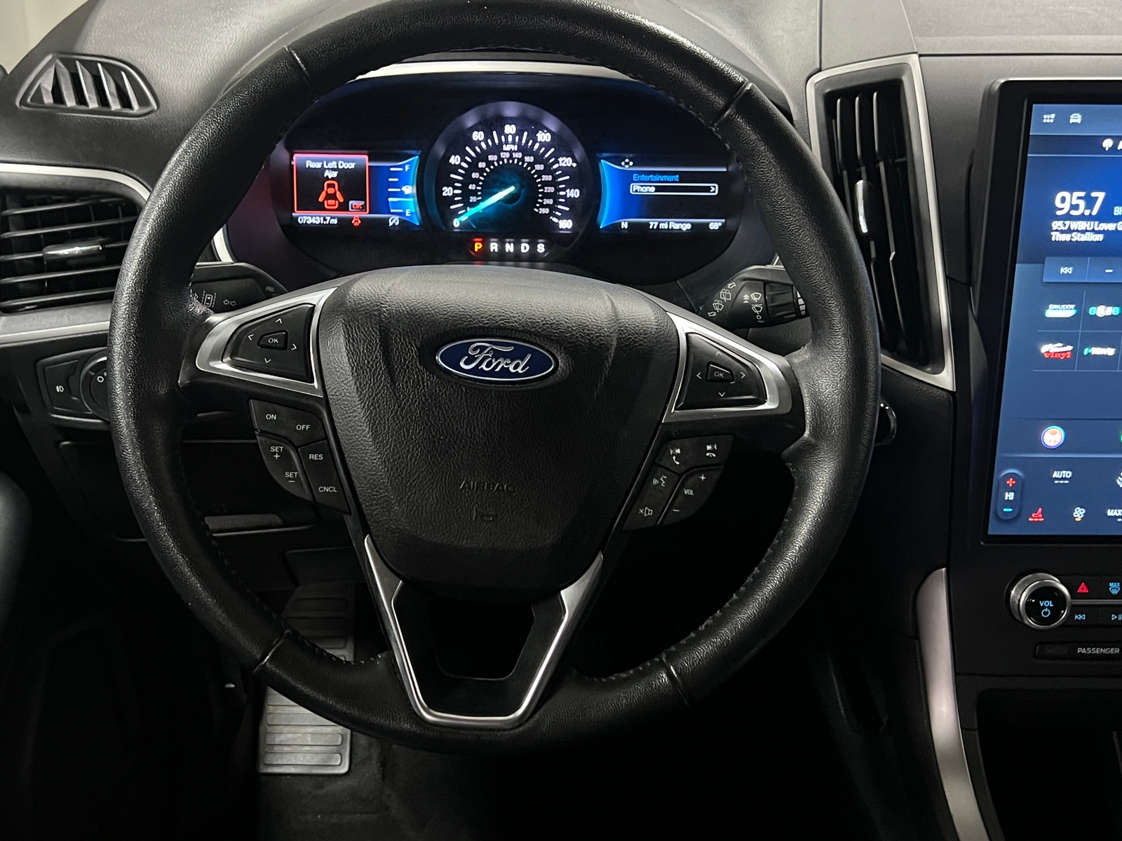Thumbnail: 2021 Ford Edge - 4