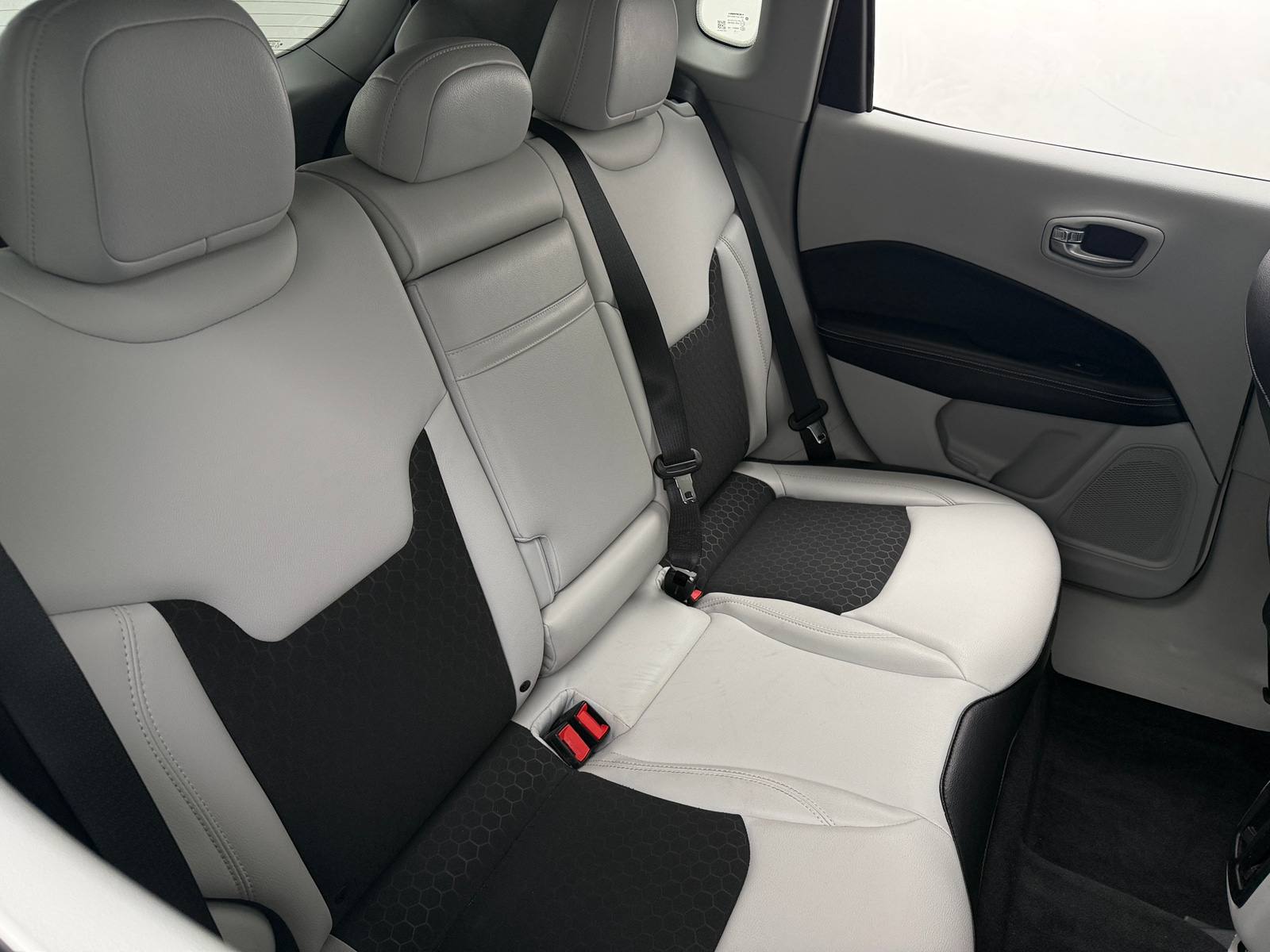 Thumbnail: 2018 Jeep Compass - 6