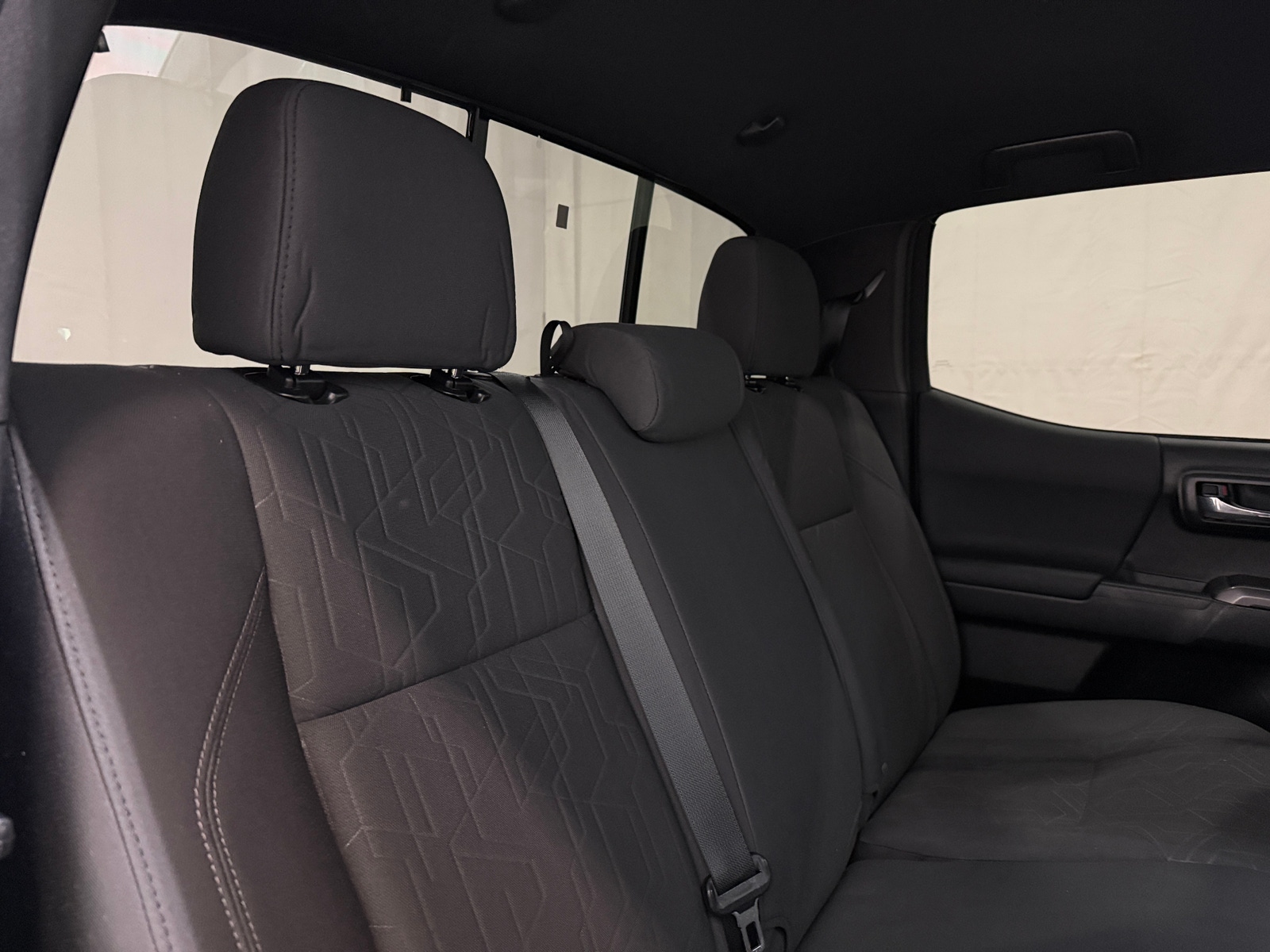 Thumbnail: 2018 Toyota Tacoma - 6