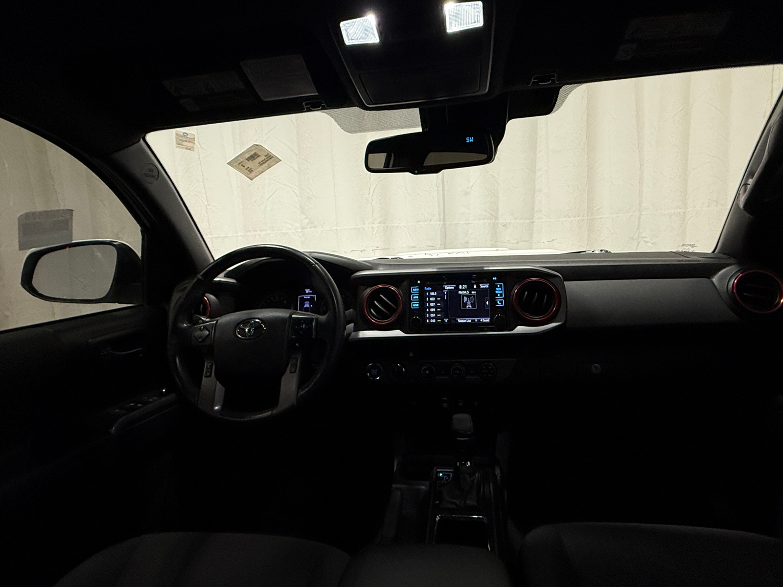 Thumbnail: 2018 Toyota Tacoma - 3