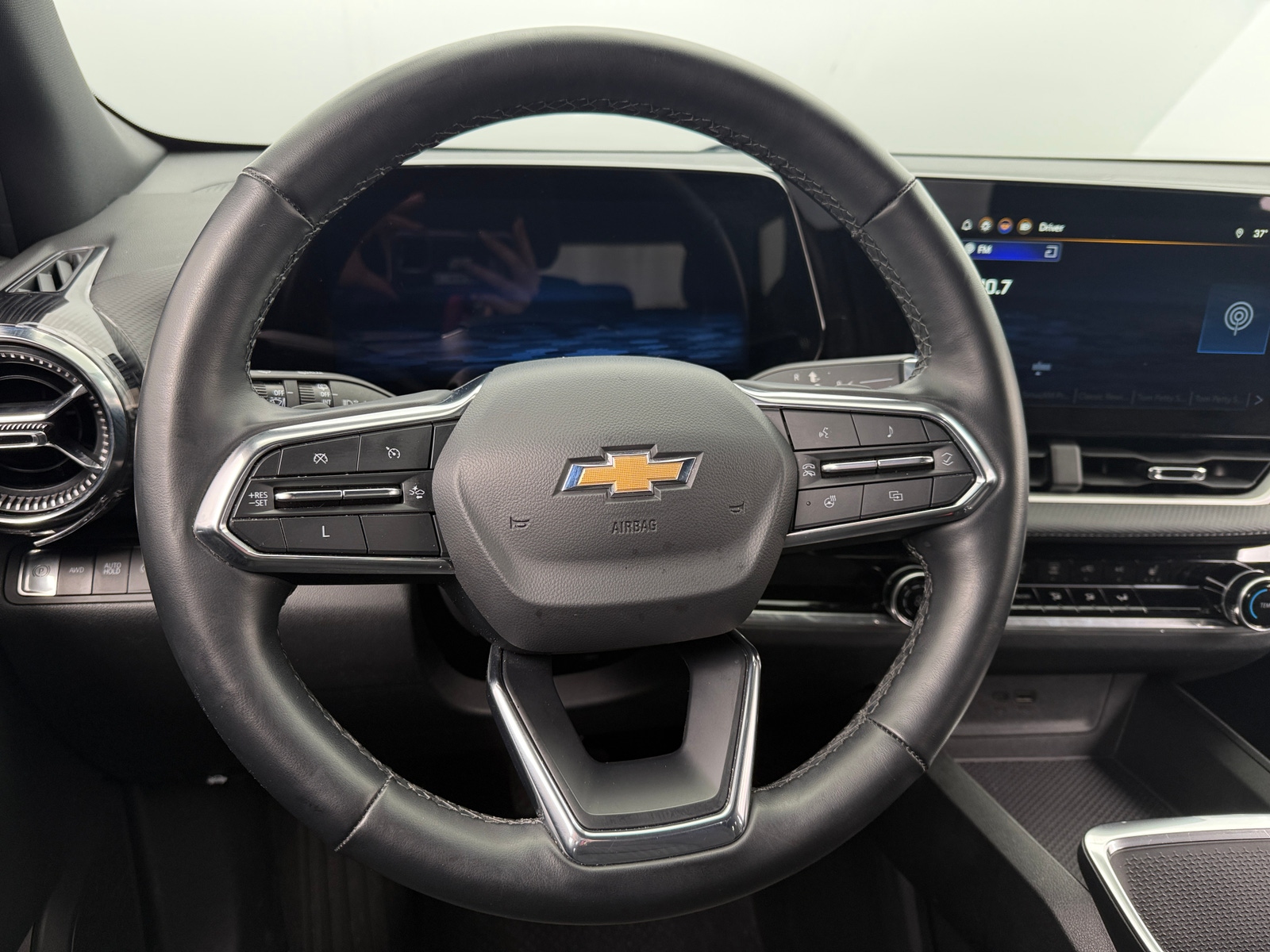 Thumbnail: 2025 Chevrolet Equinox - 5