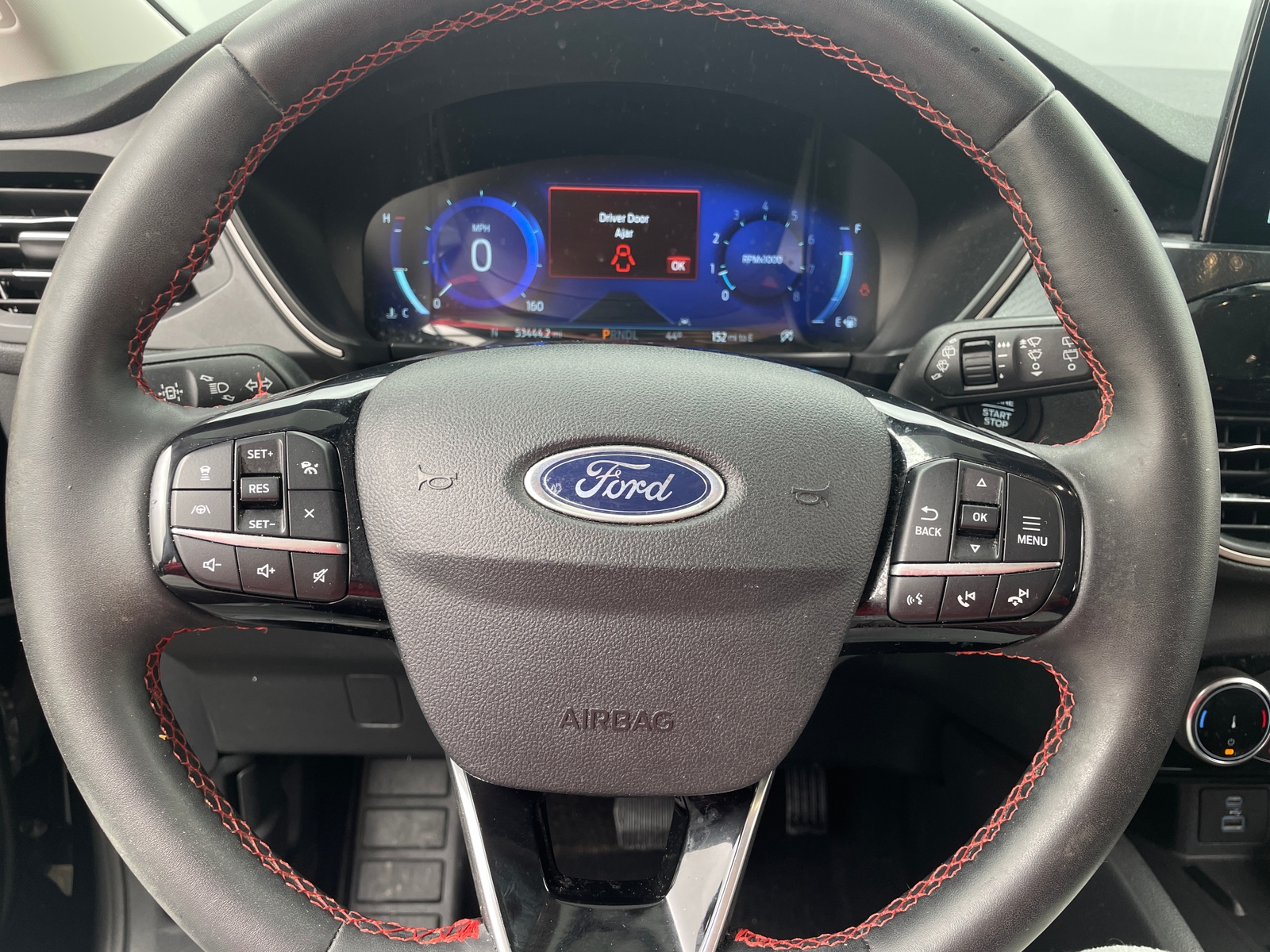 Thumbnail: 2022 Ford Escape - 4