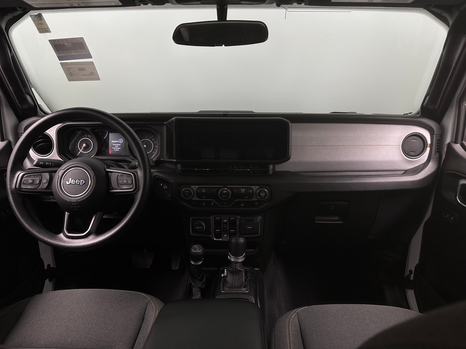 Thumbnail: 2025 Jeep Gladiator - 3