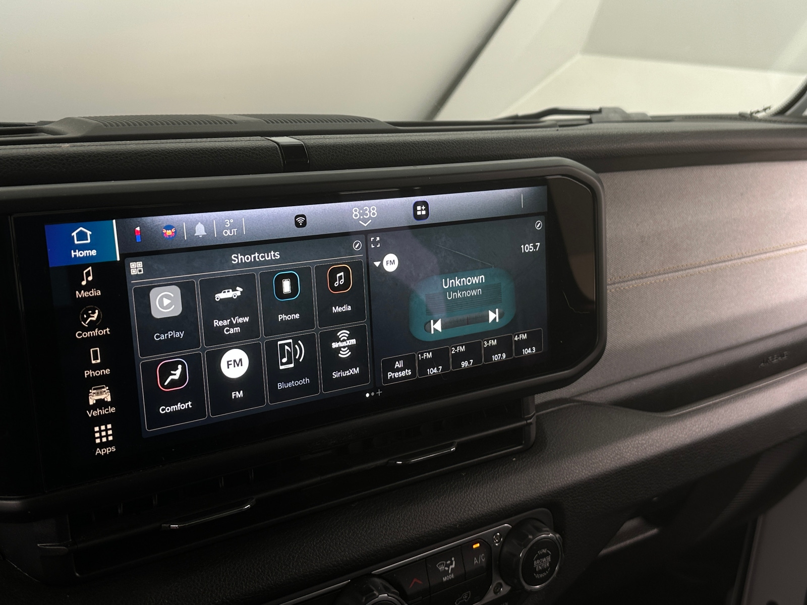 Thumbnail: 2025 Jeep Gladiator - 4