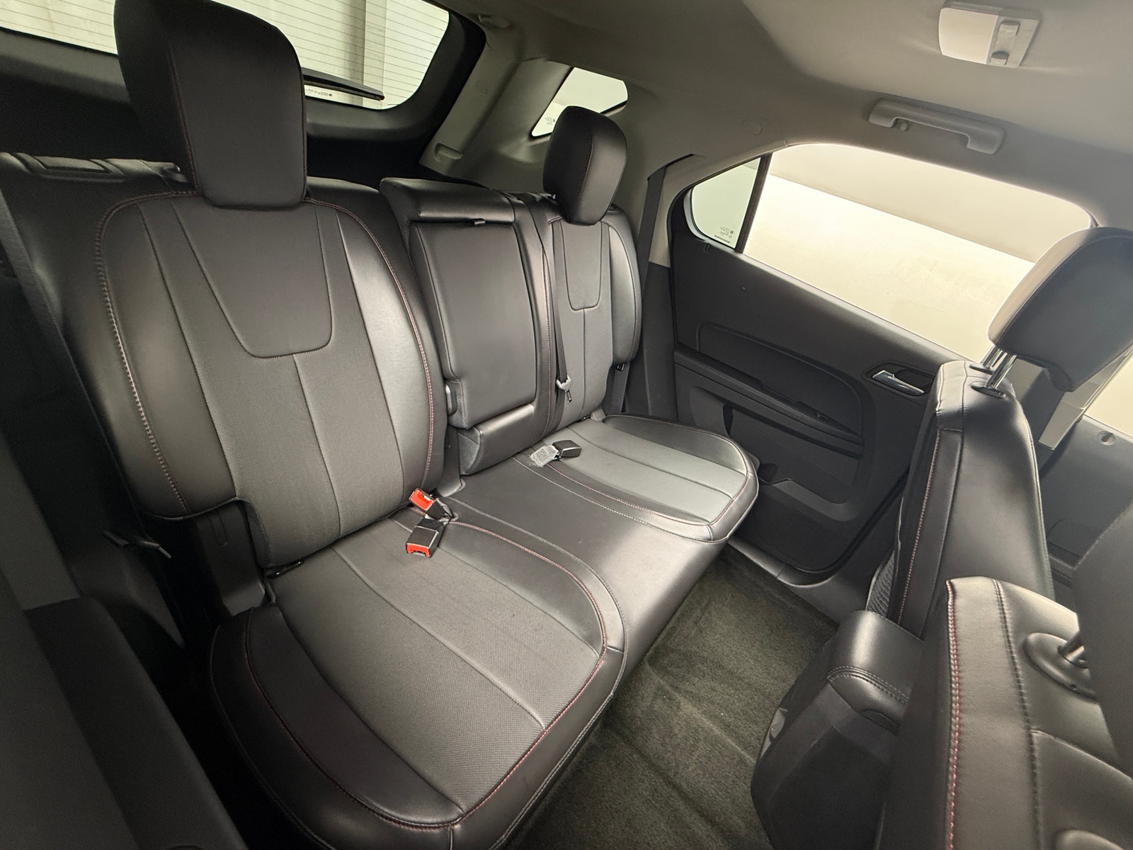 Thumbnail: 2017 Chevrolet Equinox - 4