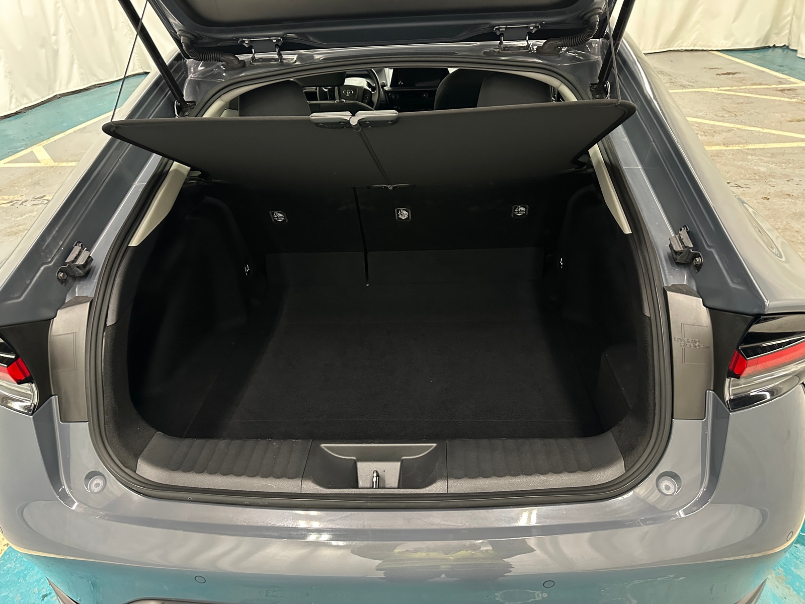 Thumbnail: 2025 Toyota Prius - 7