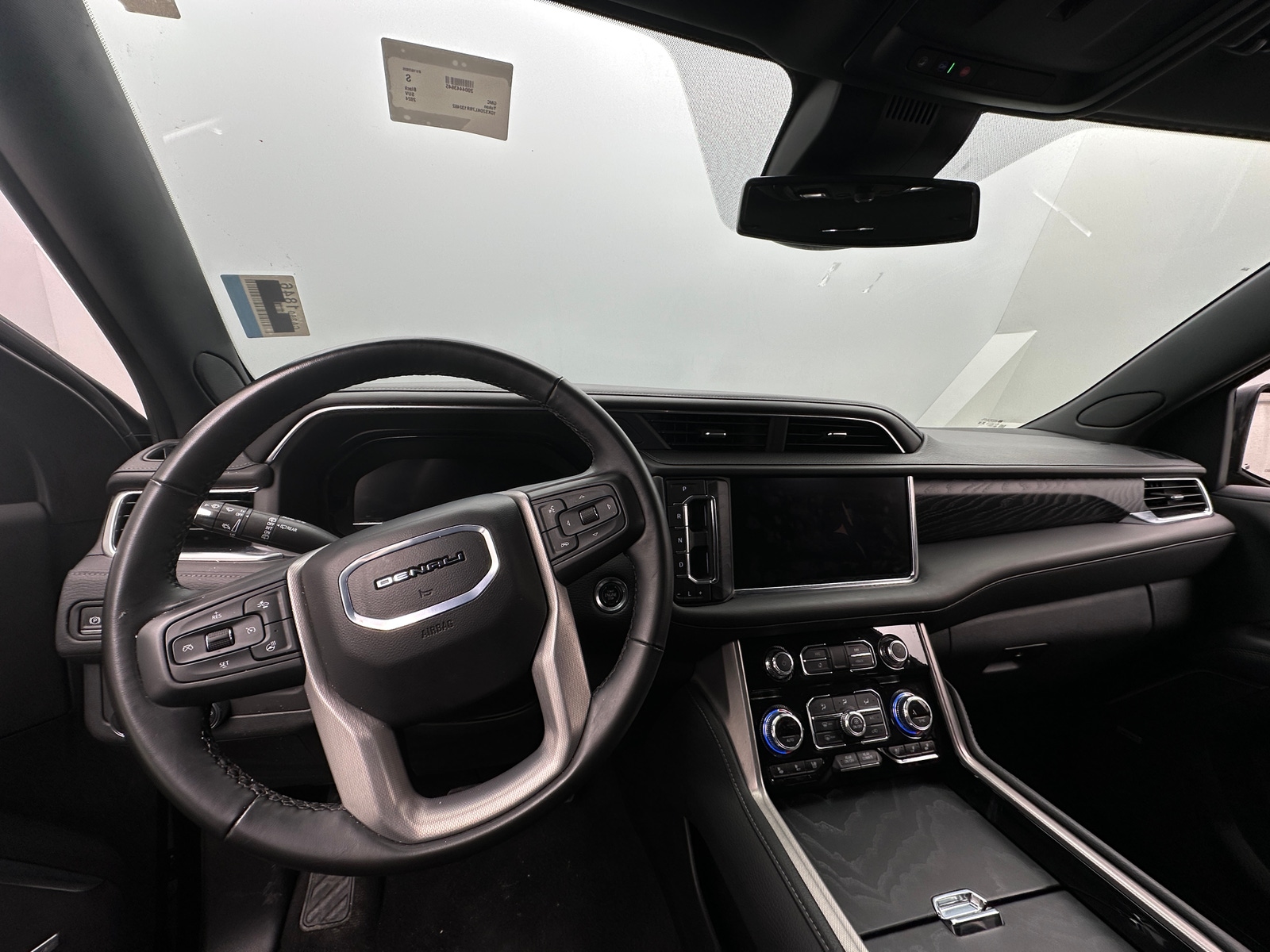 Thumbnail: 2024 GMC Yukon - 2