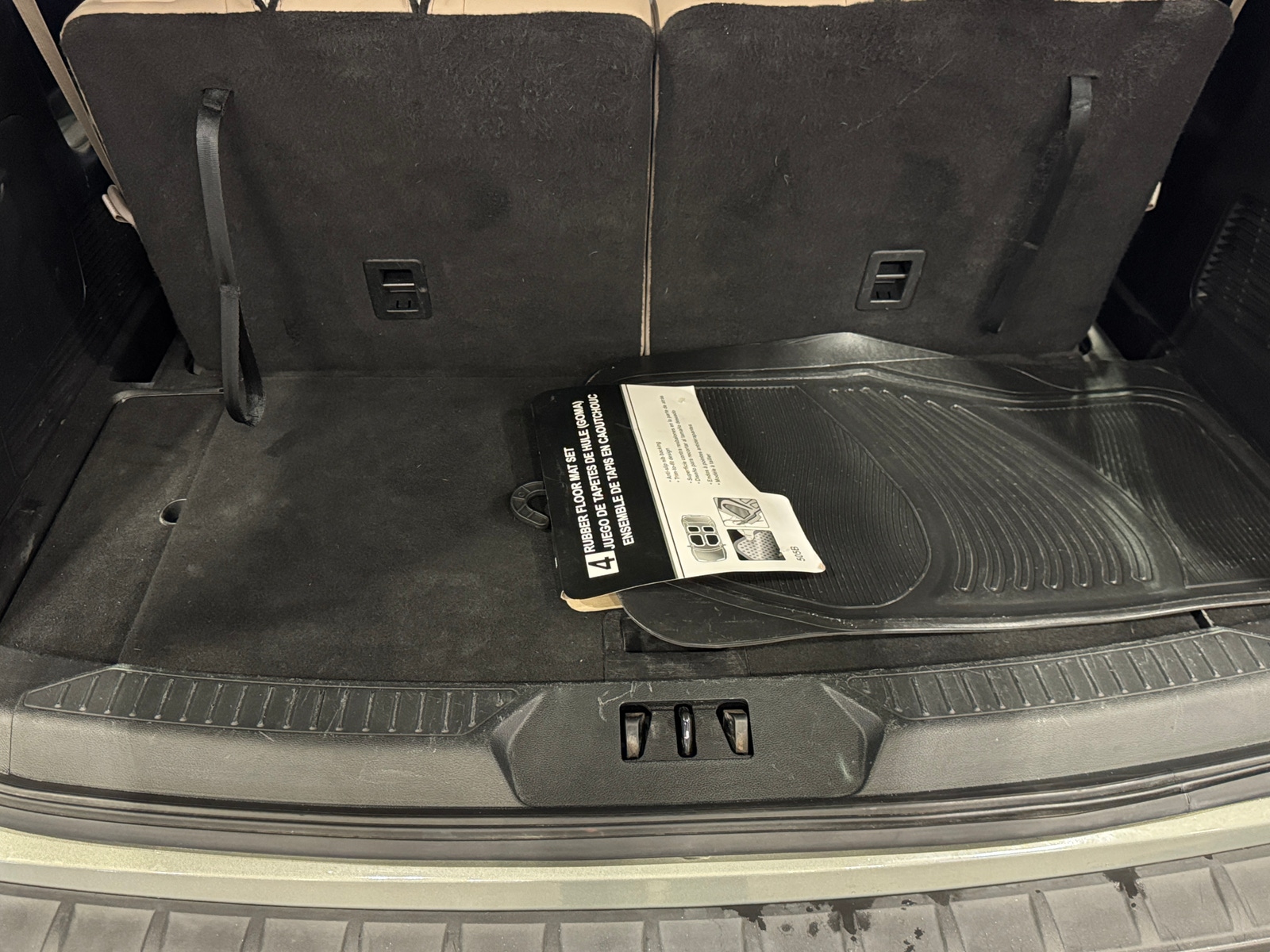 Thumbnail: 2020 Ford Explorer - 7