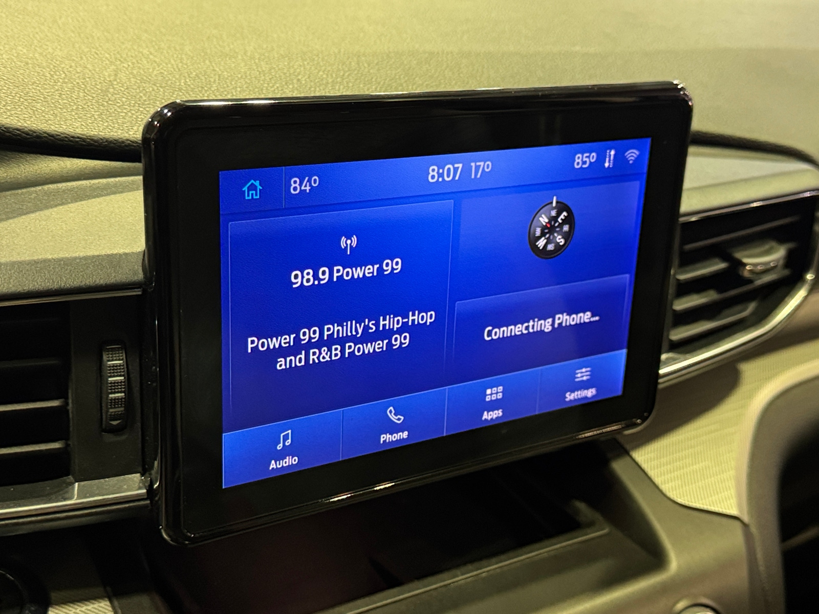 Thumbnail: 2020 Ford Explorer - 4