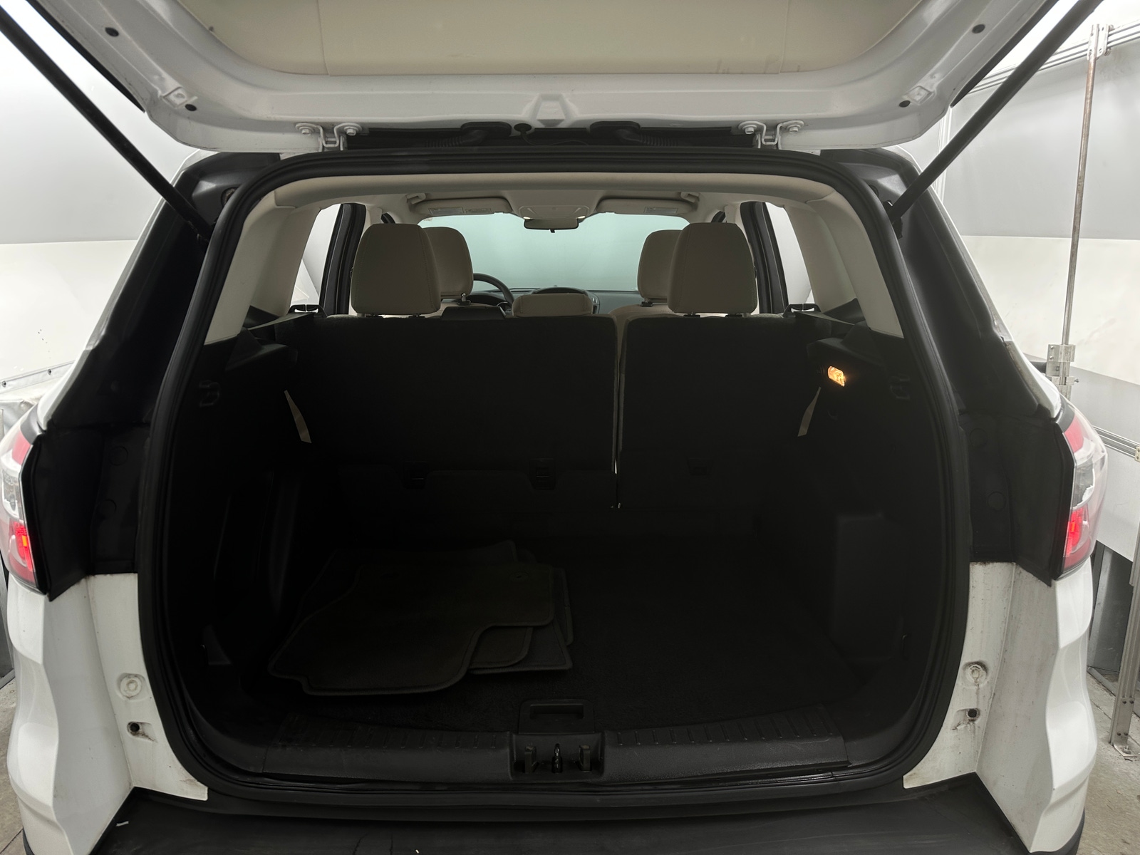 Thumbnail: 2018 Ford Escape - 7