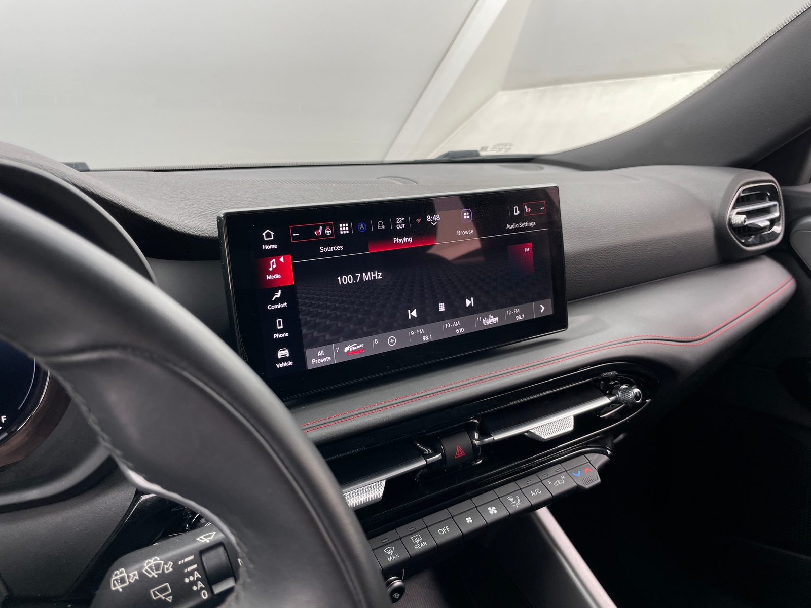 Thumbnail: 2024 Dodge Hornet - 3