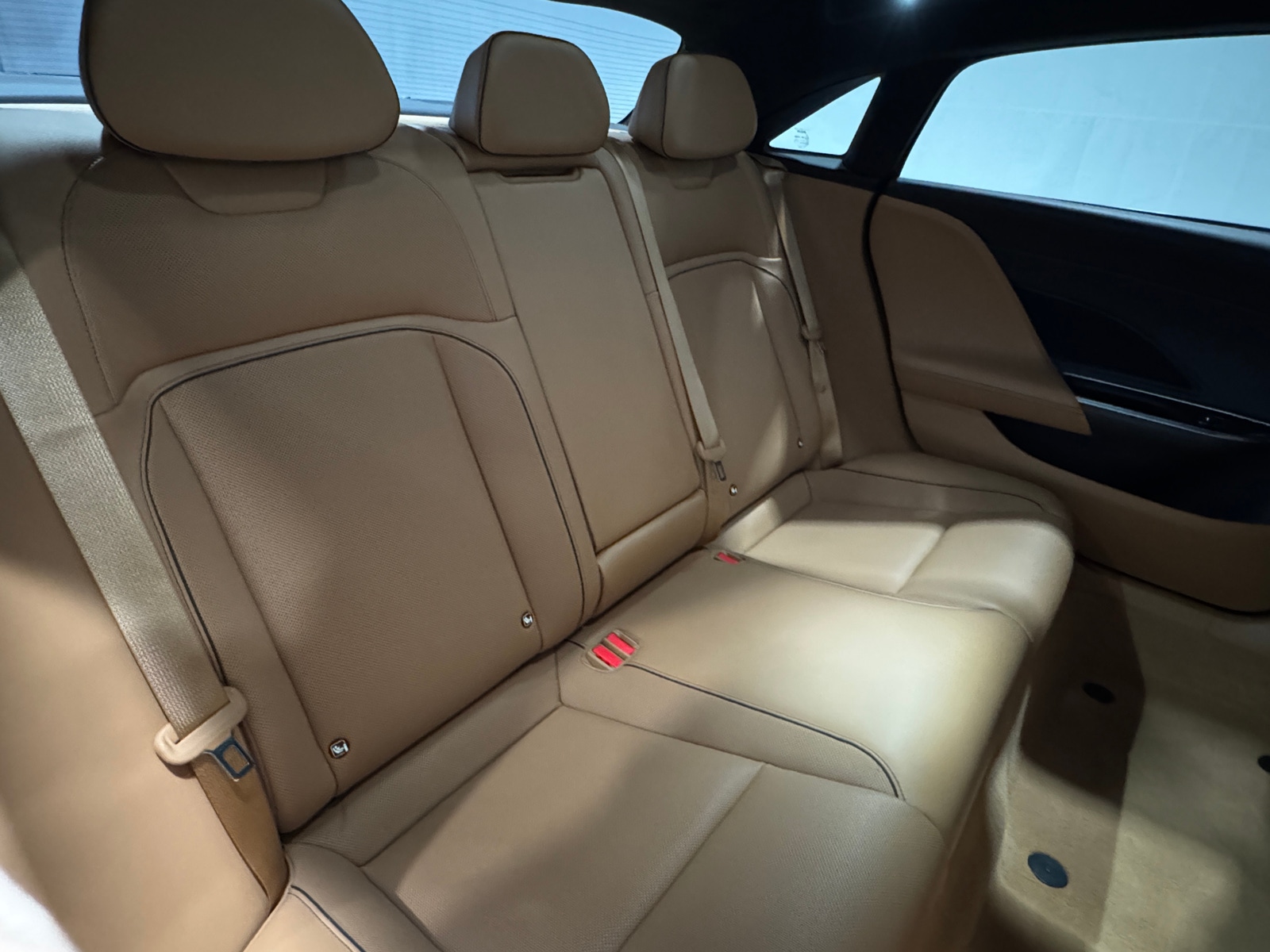 Thumbnail: 2024 Lucid Air - 5