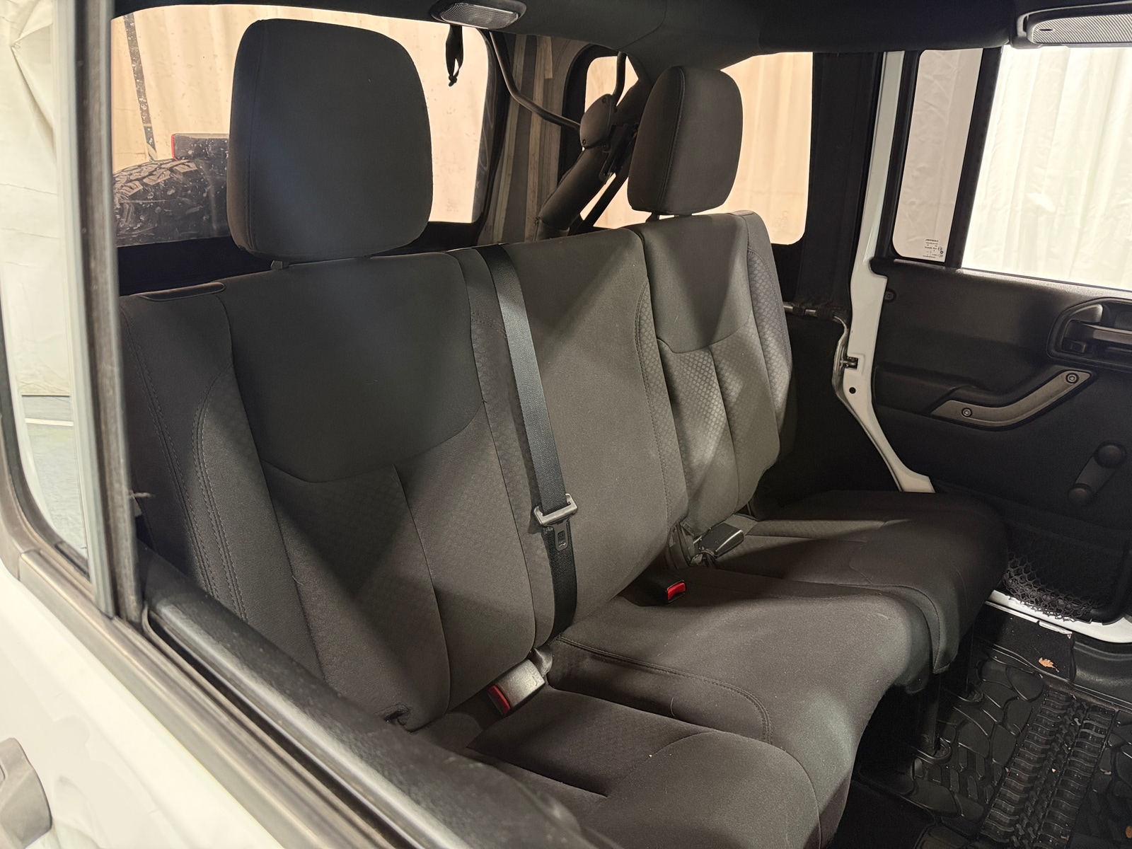 Thumbnail: 2018 Jeep Wrangler - 6