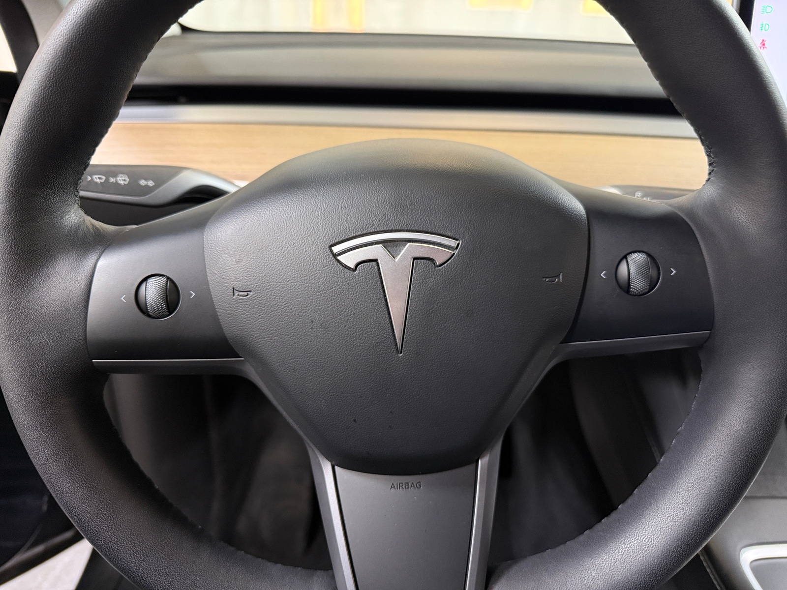 Thumbnail: 2022 Tesla Model Y - 4