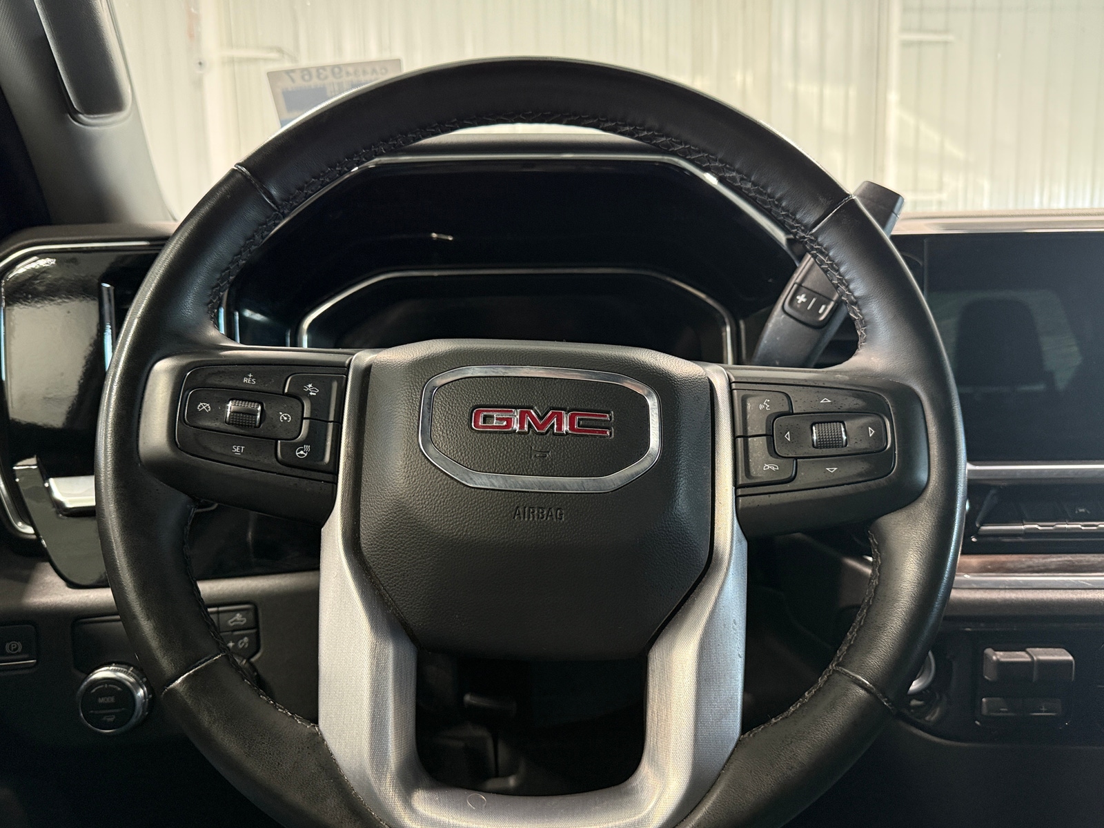 Thumbnail: 2025 GMC Sierra 1500 - 4