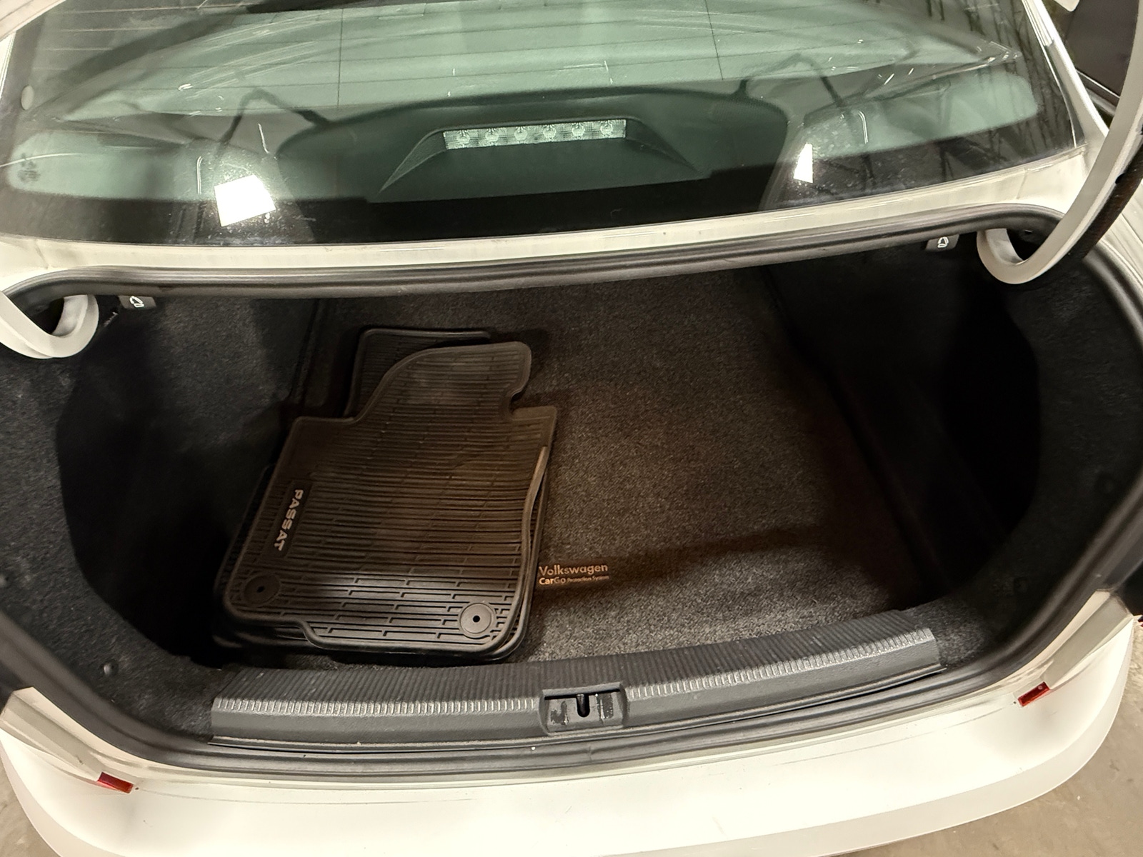 Thumbnail: 2021 Volkswagen Passat - 6