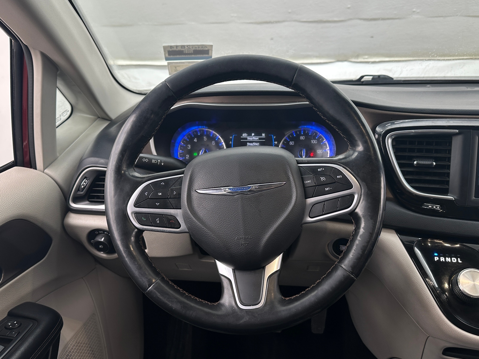 Thumbnail: 2019 Chrysler Pacifica - 4