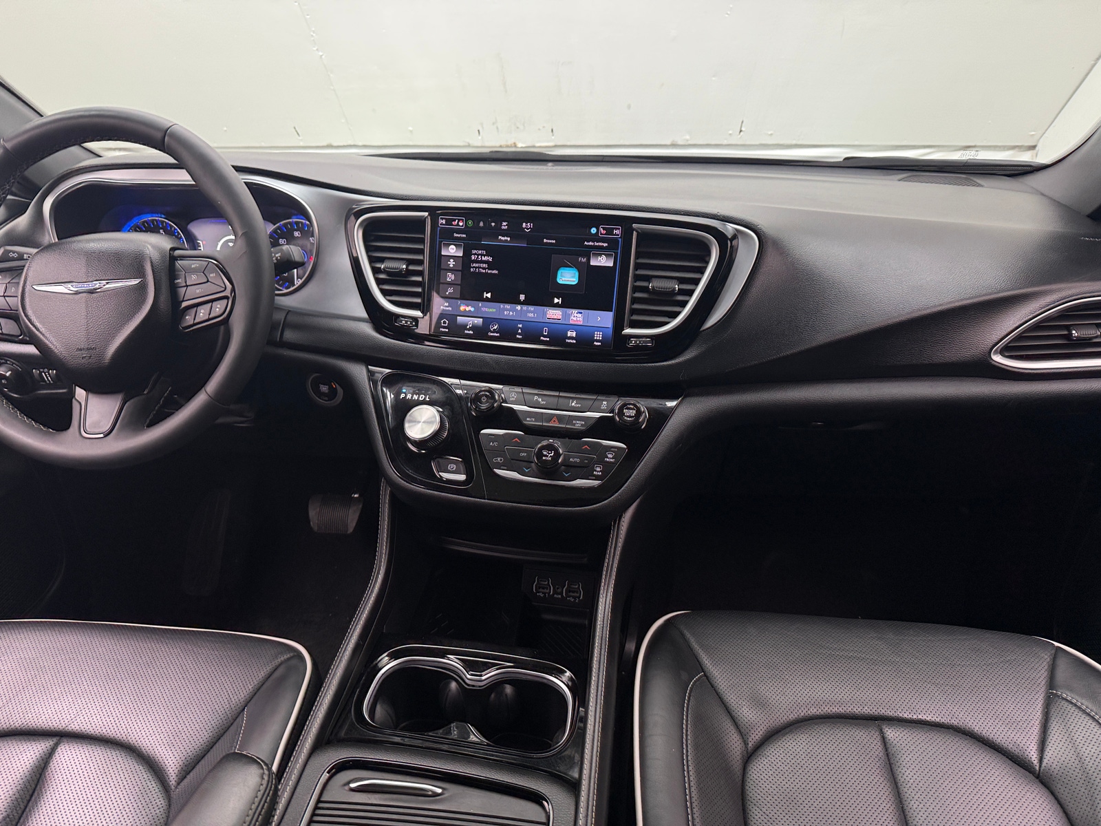 Thumbnail: 2025 Chrysler Pacifica - 2