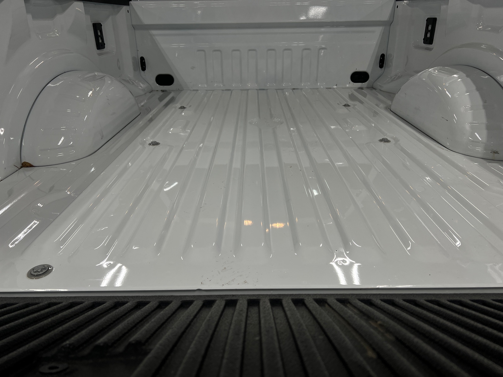 Thumbnail: 2025 Ford Econoline - 7