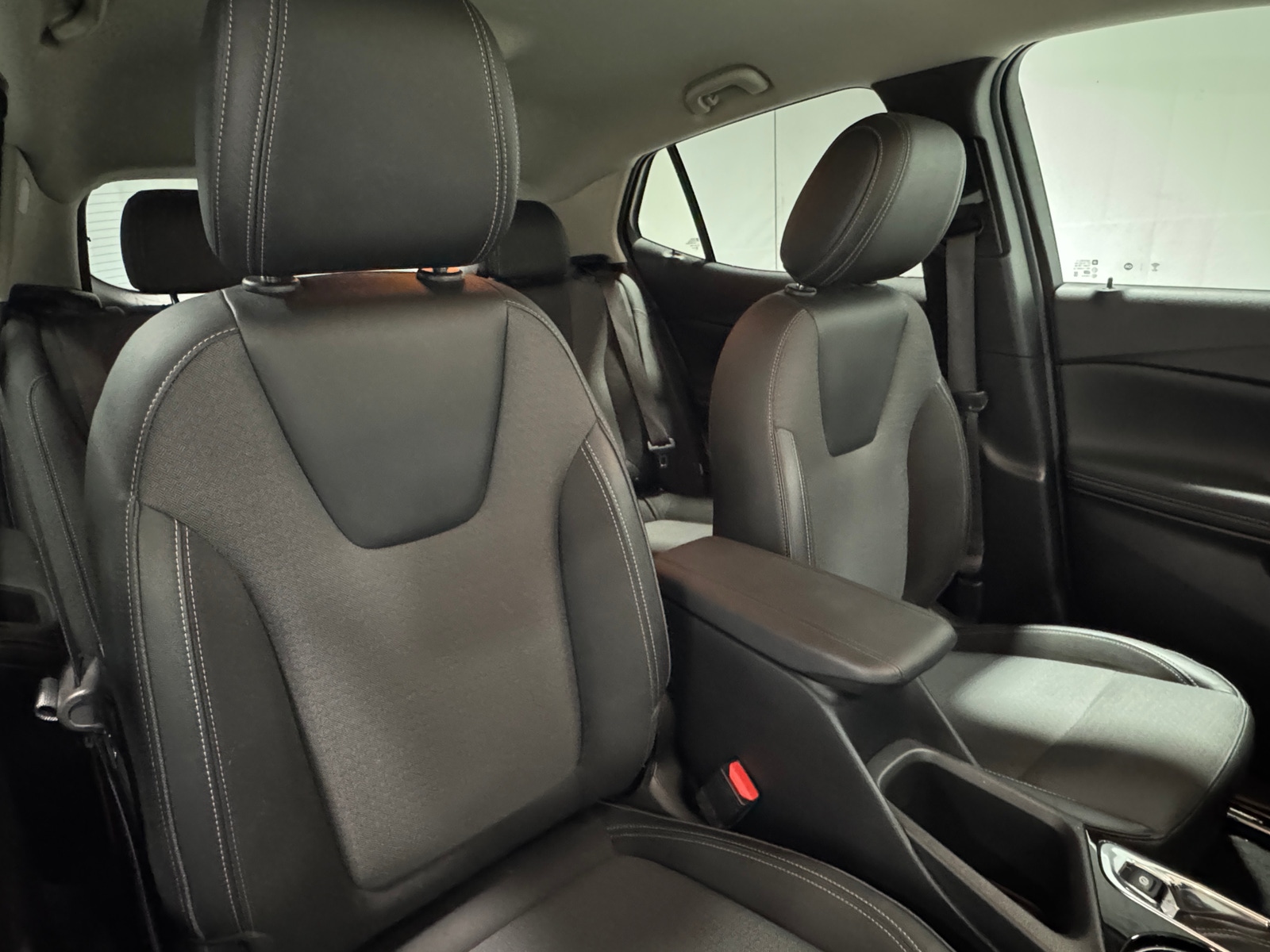 Thumbnail: 2021 Buick Encore GX - 2