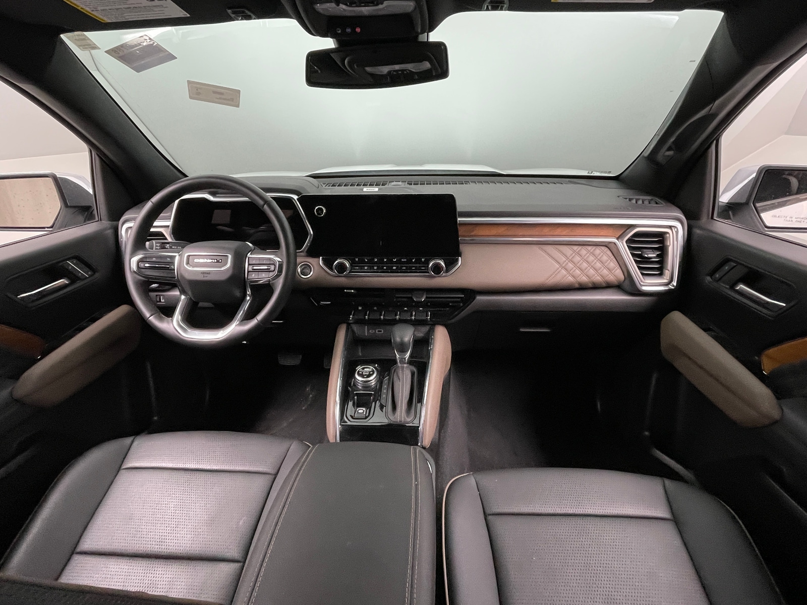 Thumbnail: 2024 GMC Canyon - 2