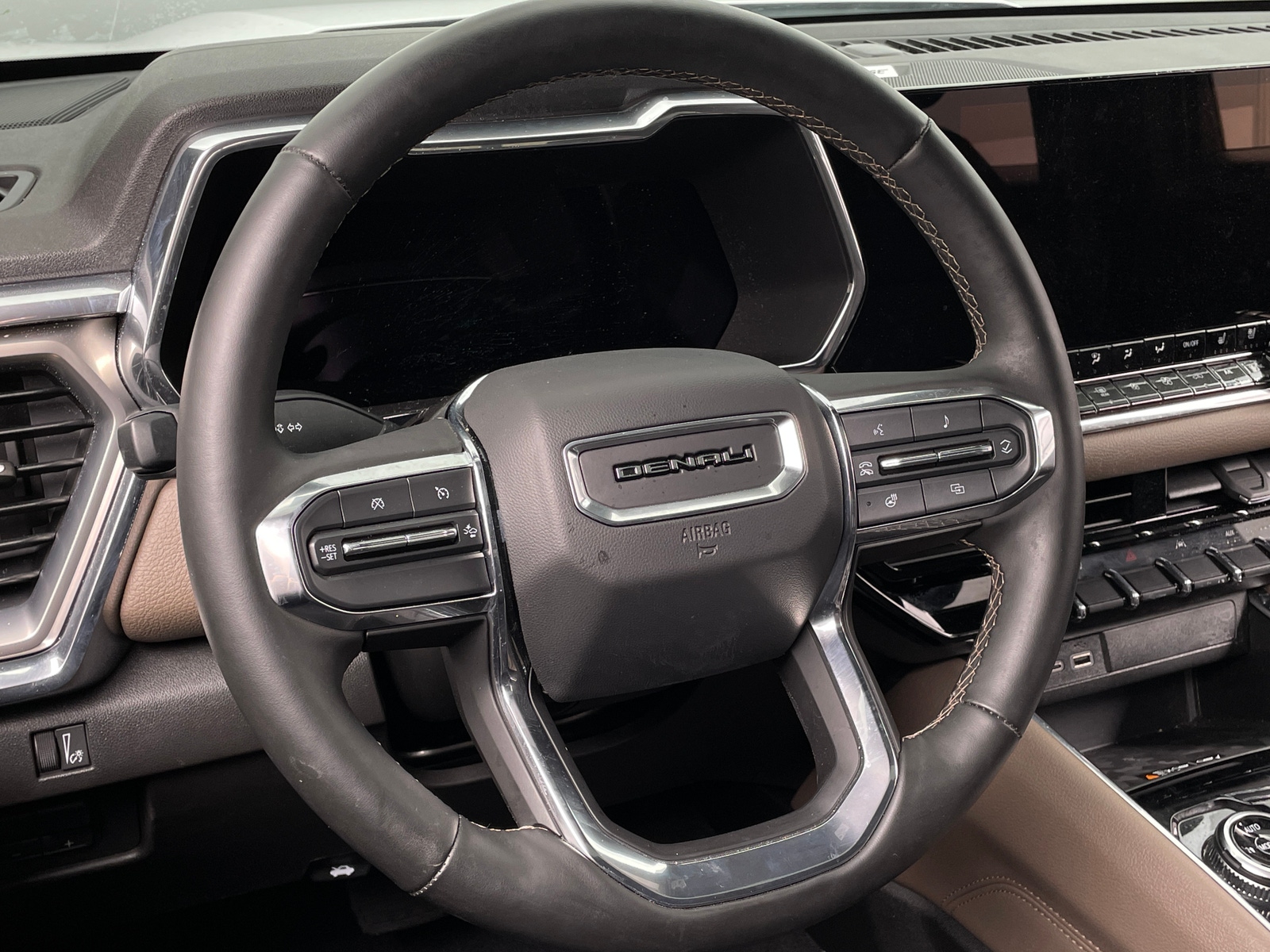 Thumbnail: 2024 GMC Canyon - 4