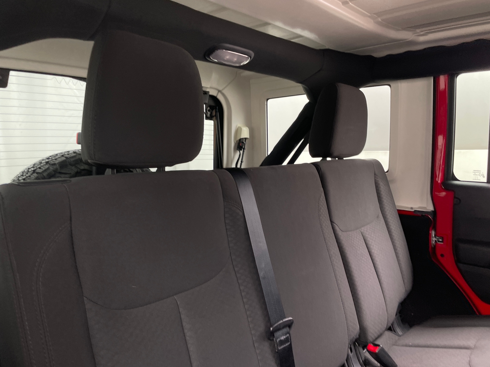 Thumbnail: 2018 Jeep Wrangler - 6