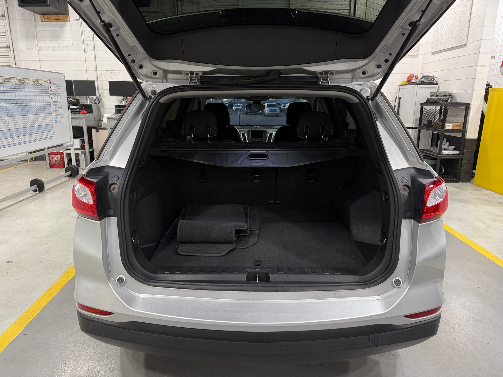 Thumbnail: 2020 Chevrolet Equinox - 7