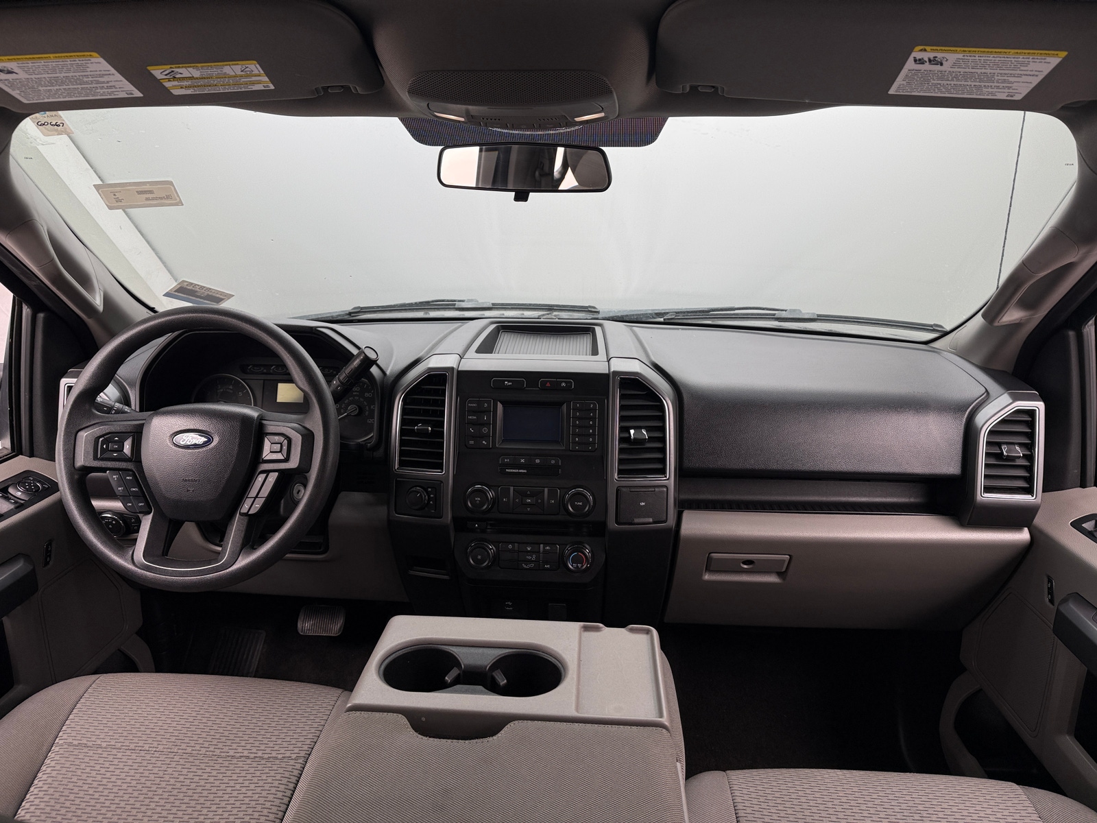 Thumbnail: 2018 Ford Econoline - 3