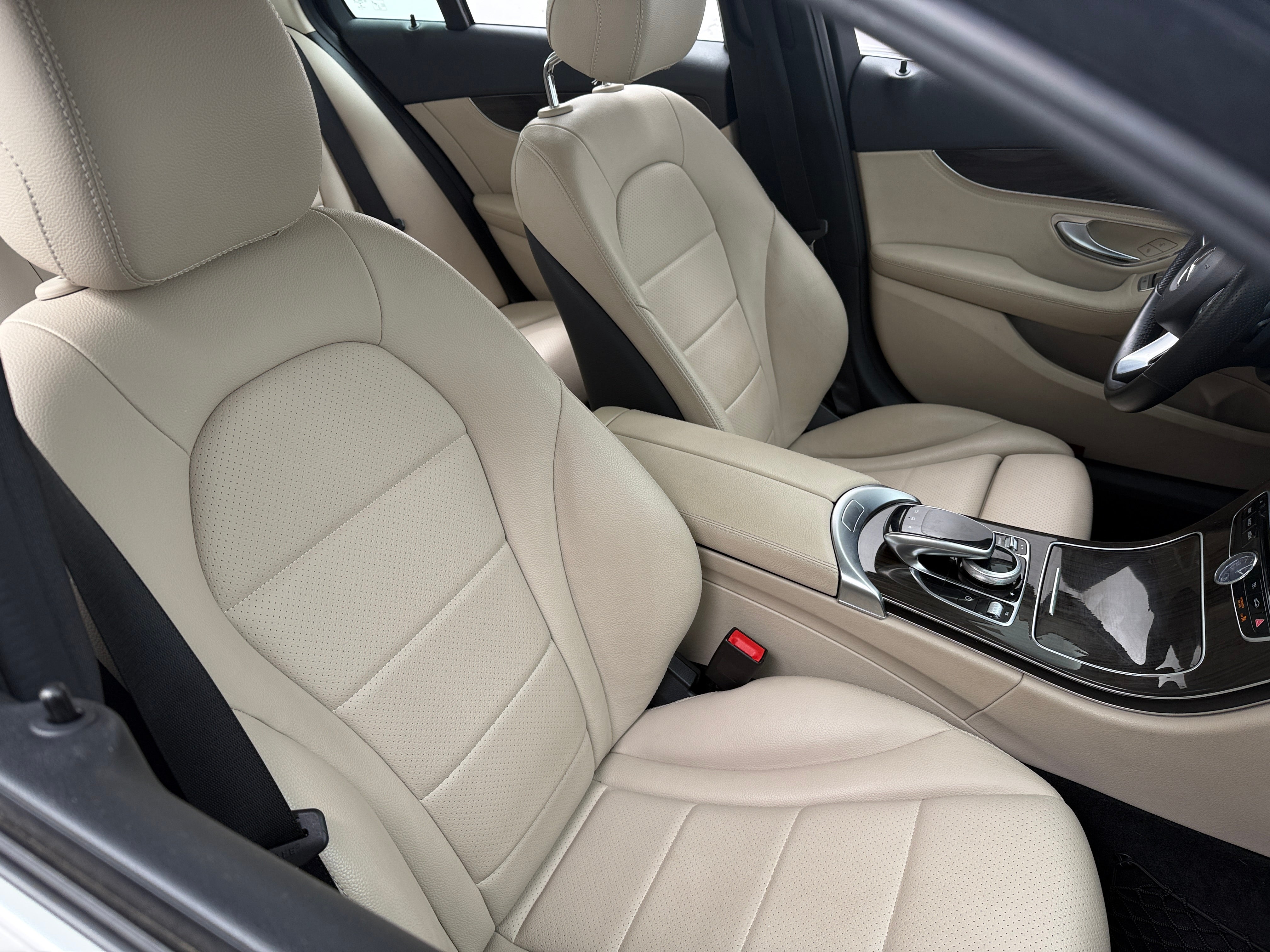 2016 Mercedes-Benz C-Class