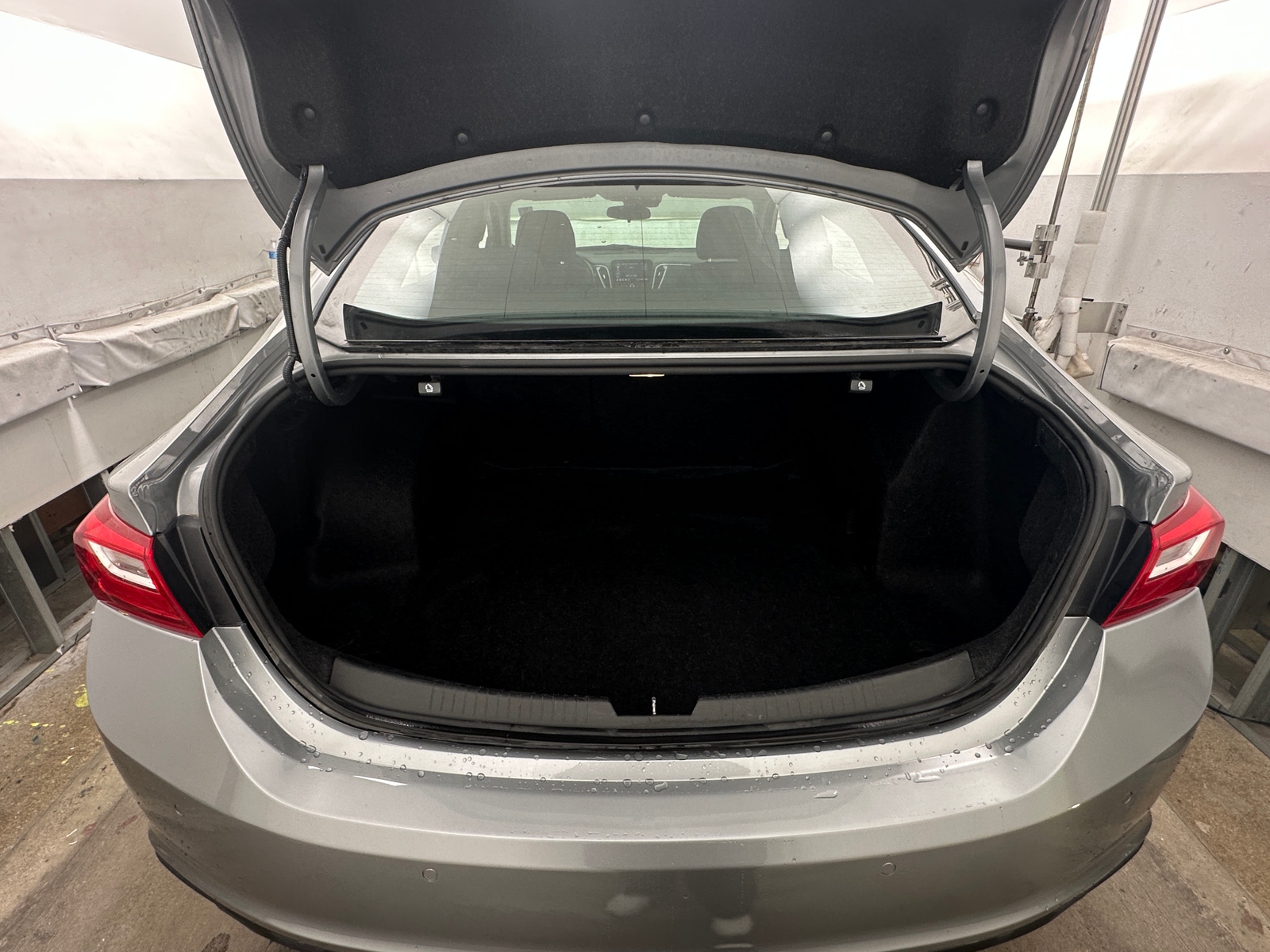 Thumbnail: 2024 Chevrolet Malibu - 7