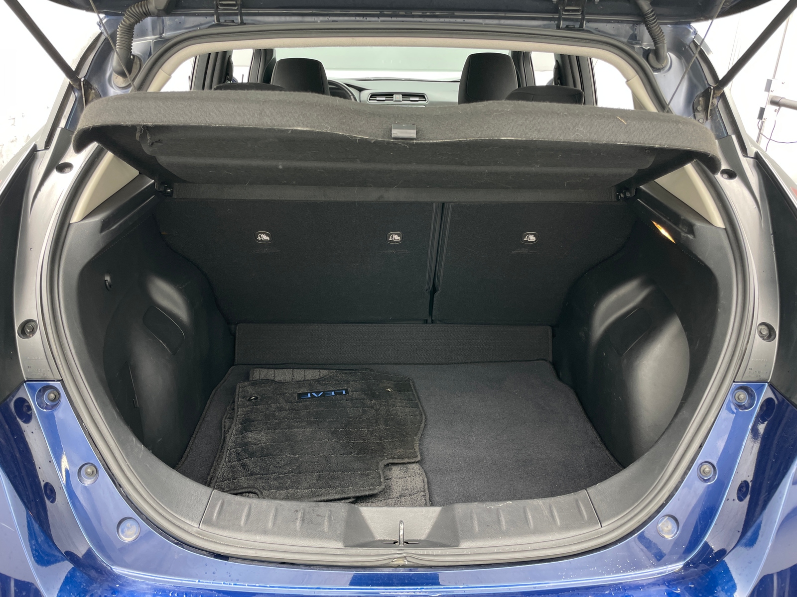 Thumbnail: 2018 Nissan Leaf - 7